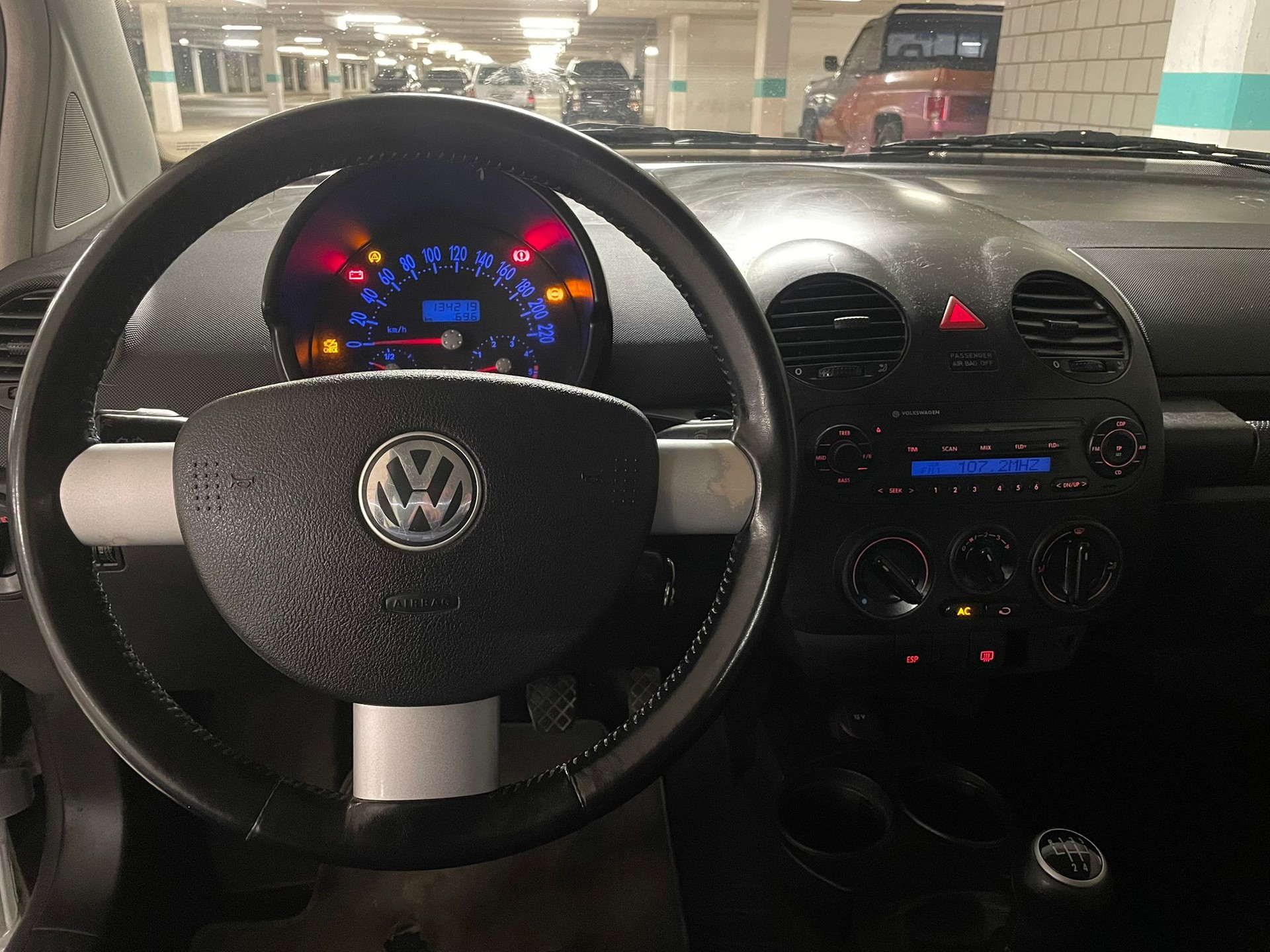 VW Beetle 1.9 TDI // MFK NEU-image-13