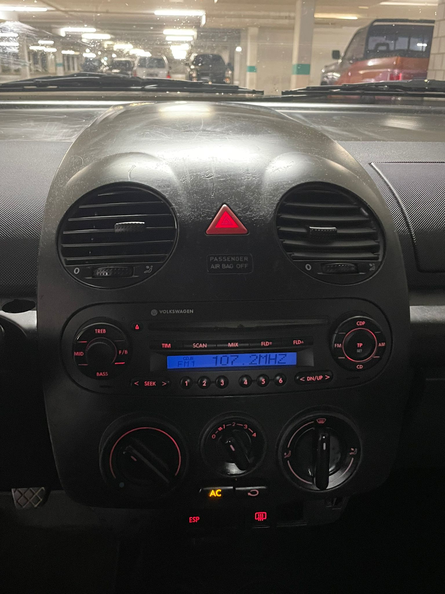 VW Beetle 1.9 TDI // MFK NEU-image-10