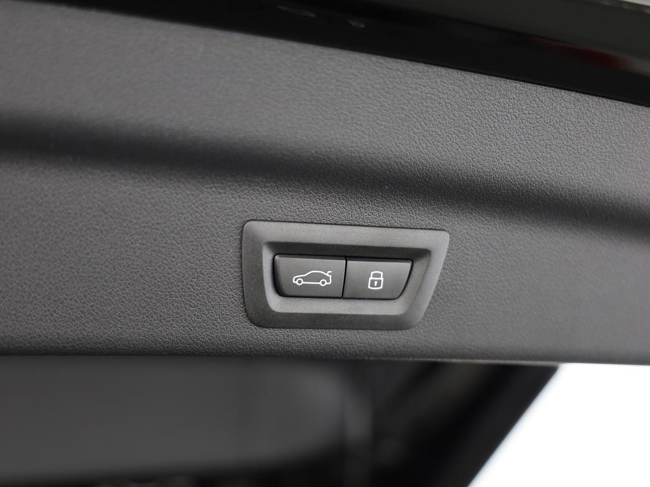 BMW X1 M35i-image-15