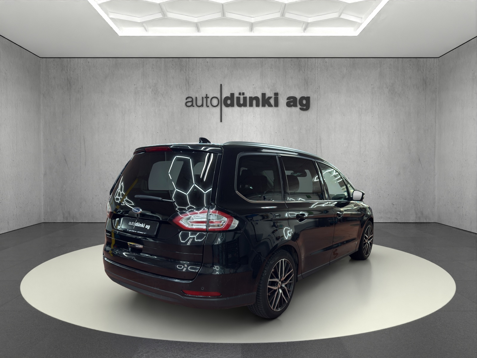 FORD Galaxy 2.0 TDCi Titanium AWD Automatic-showroom-element-3