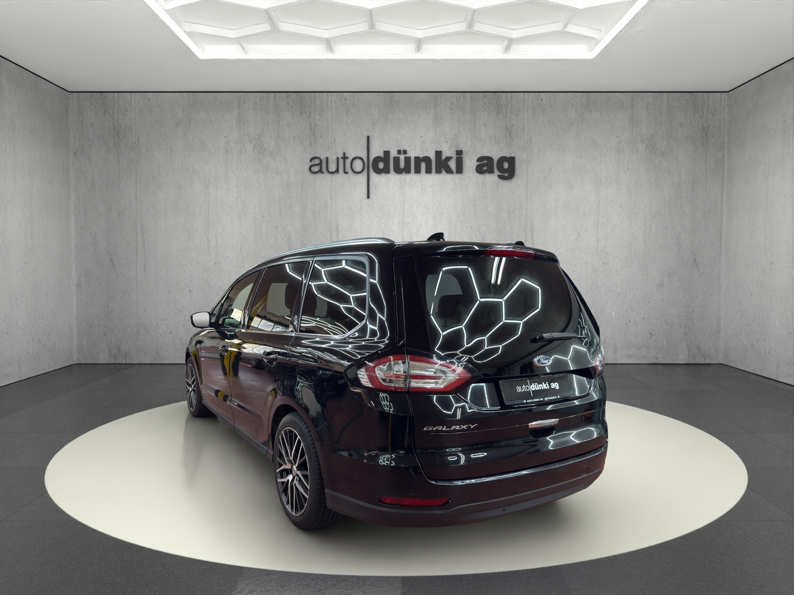 FORD Galaxy 2.0 TDCi Titanium AWD Automatic-showroom-element-2