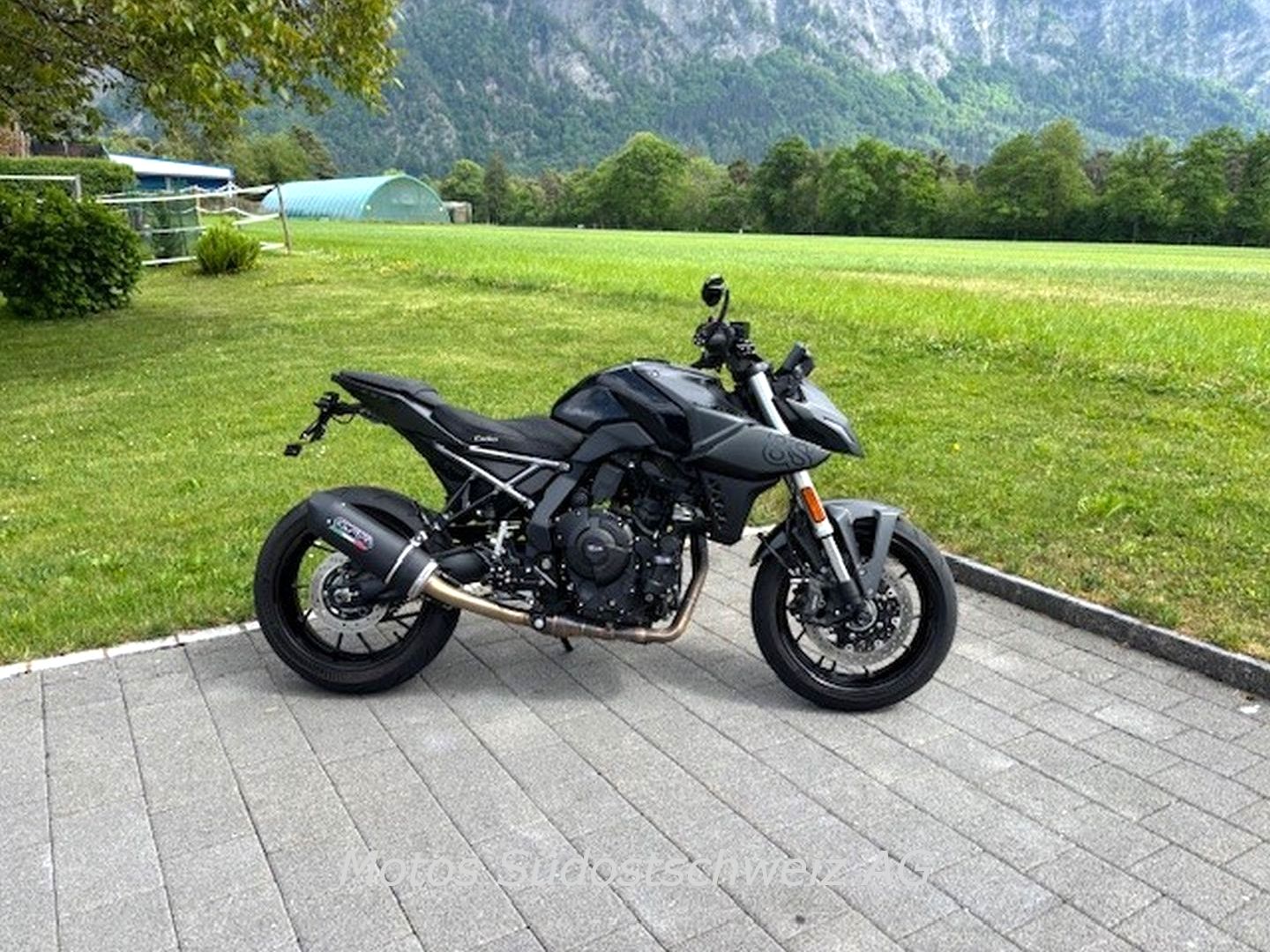 SUZUKI GSX800