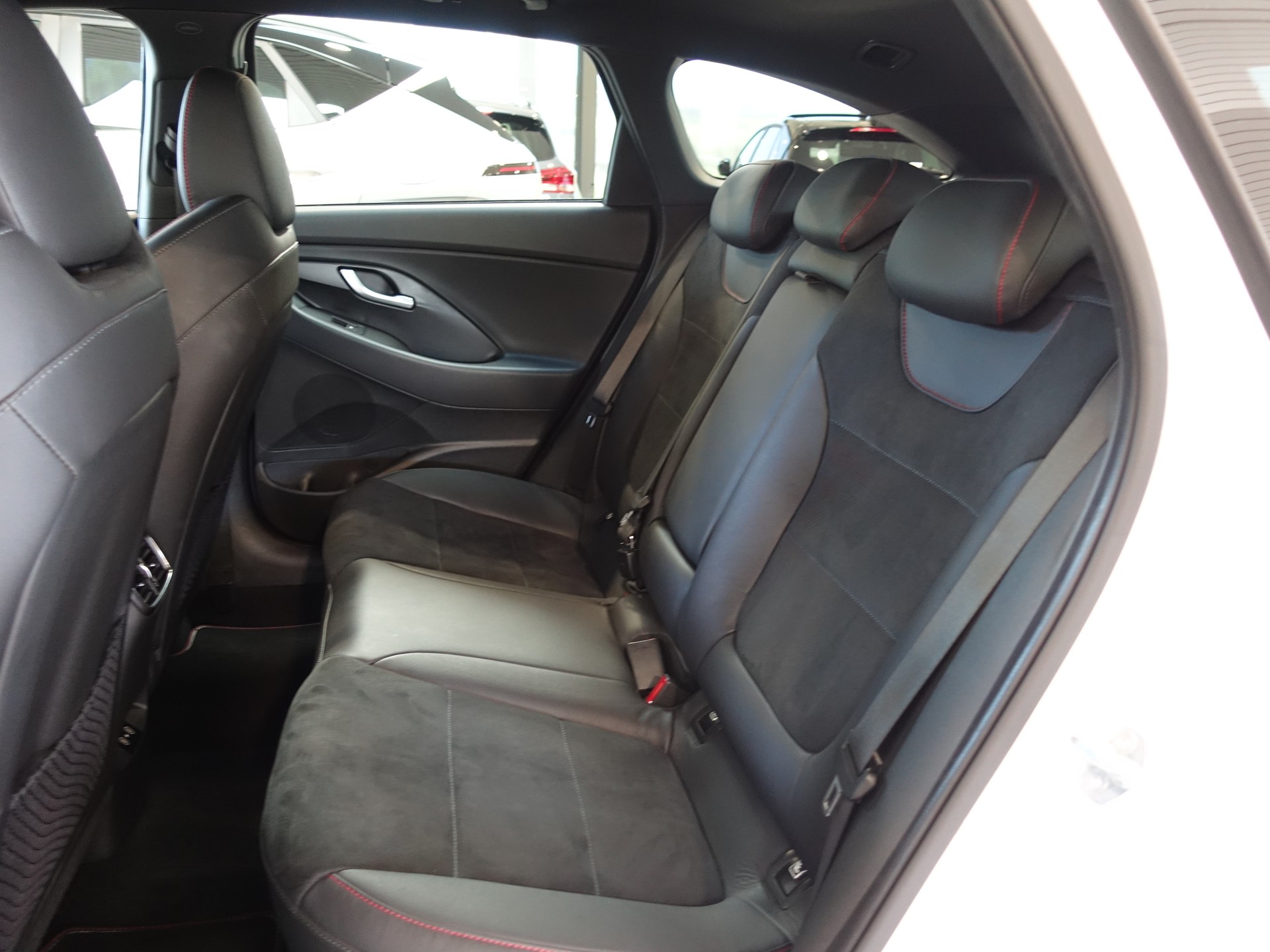 HYUNDAI i30 W 1.5 T-GDi N LineDCT-image-22