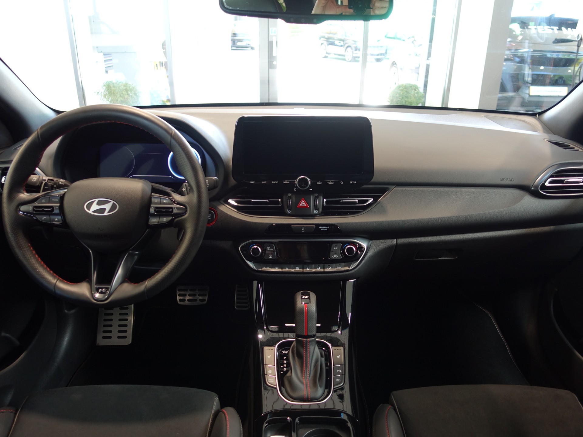 HYUNDAI i30 W 1.5 T-GDi N LineDCT-image-23