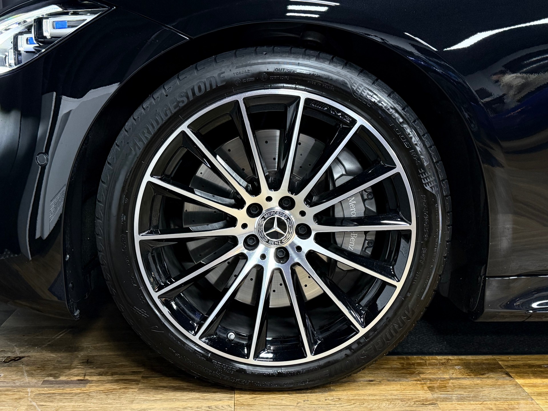 MERCEDES-BENZ S 580 L 4Matic AMG Line 9G-Tronic-image-31