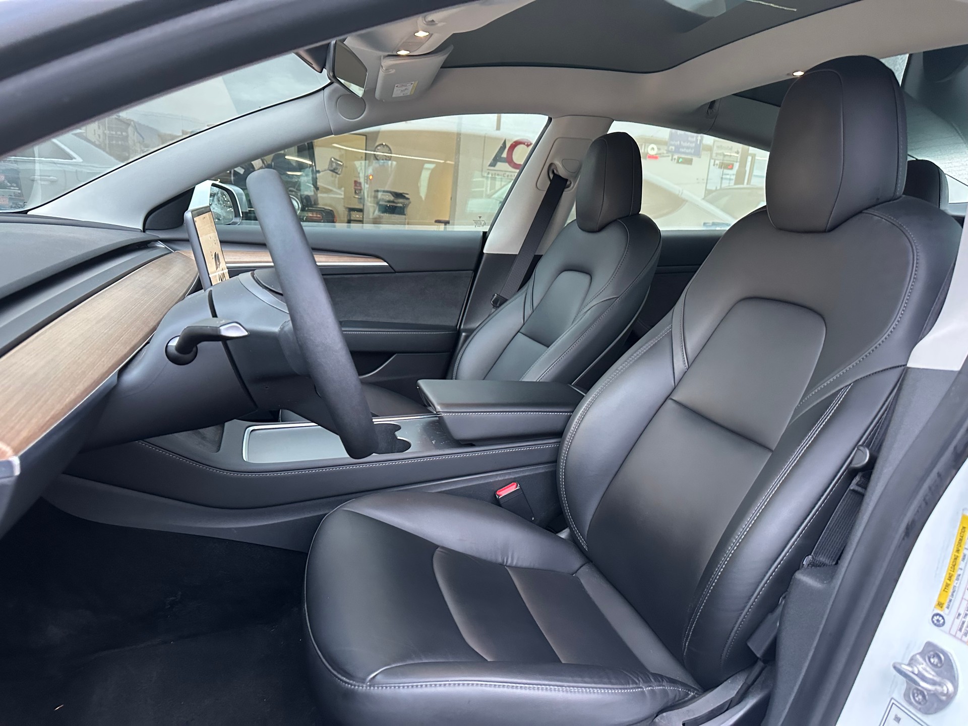 TESLA Model 3 Long Range Dual Motor AWD-image-5