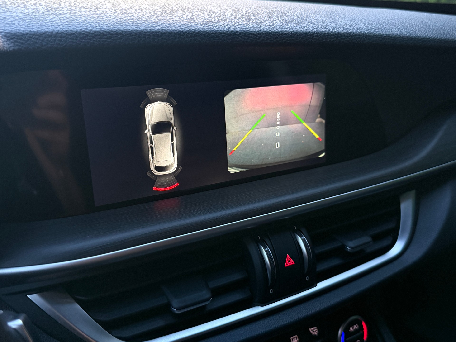 ALFA ROMEO Stelvio 2.0 First Edition Q4 Automatic / Anhängerkupplung-image-25