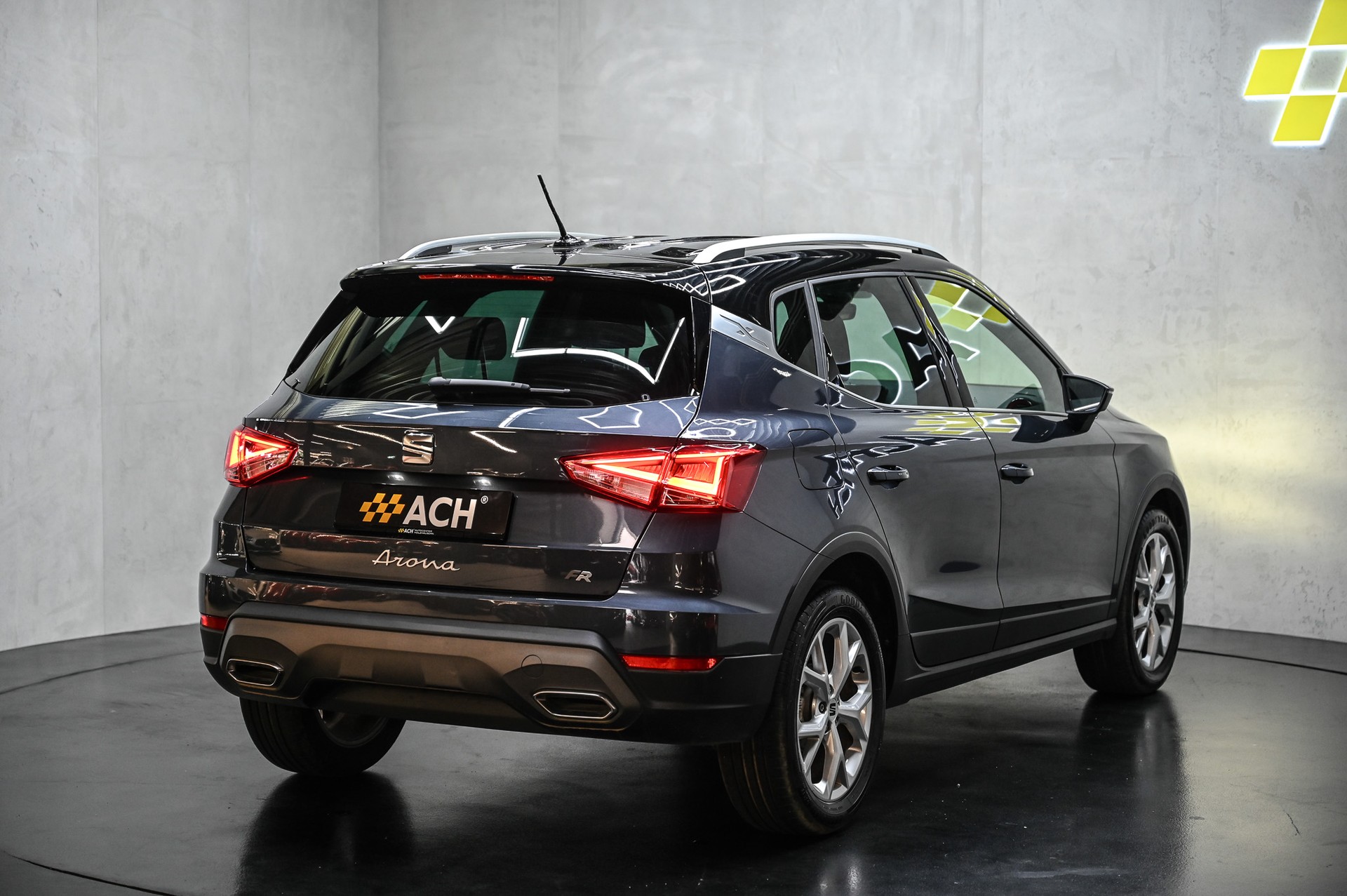 SEAT Arona 1.0 TSI 115 FR DSG-image-8