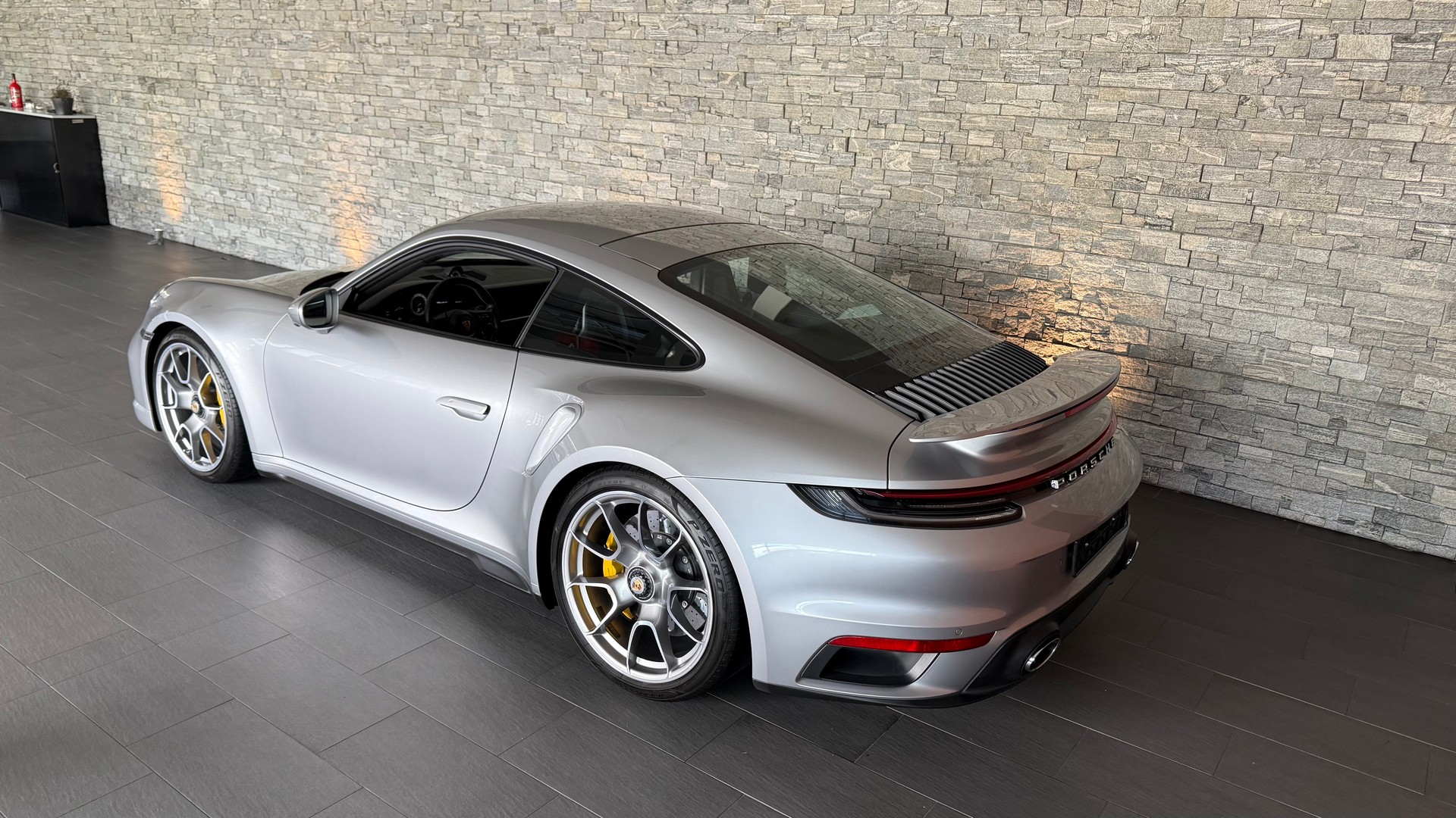 PORSCHE 911 Turbo S PDK-image-7