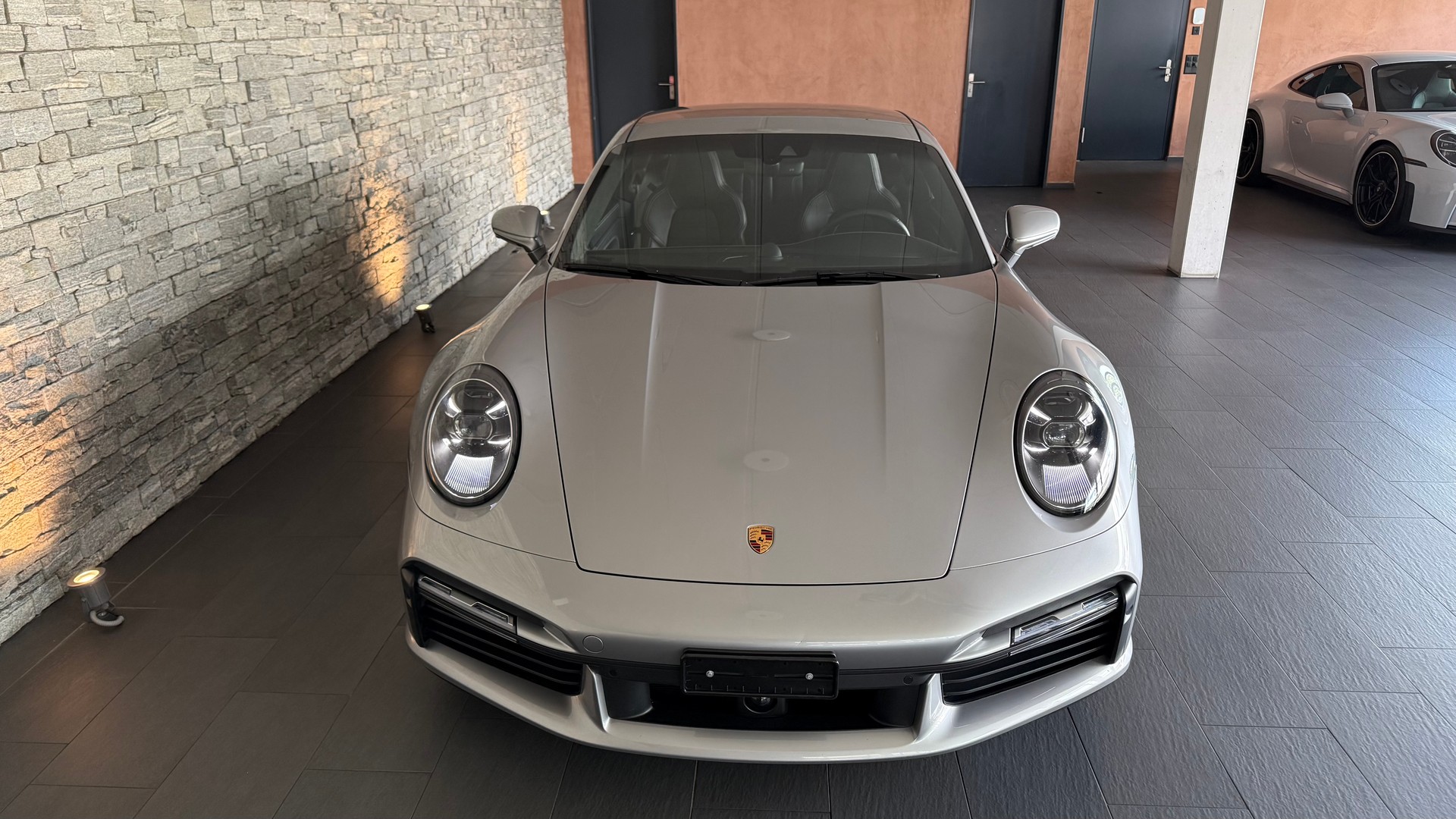 PORSCHE 911 Turbo S PDK-image-6