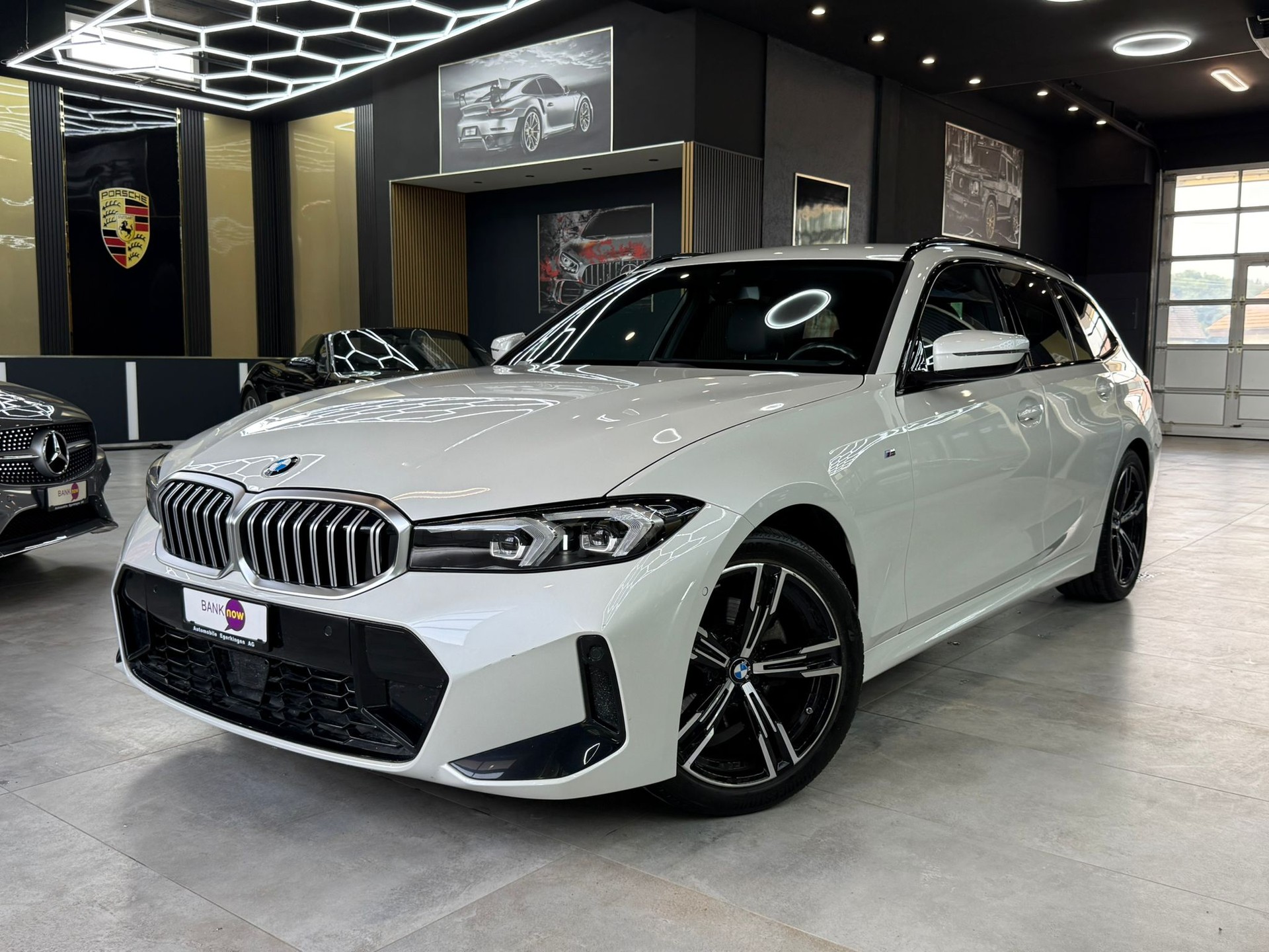 BMW 320d xDrive 48V Touring Steptronic M Sport