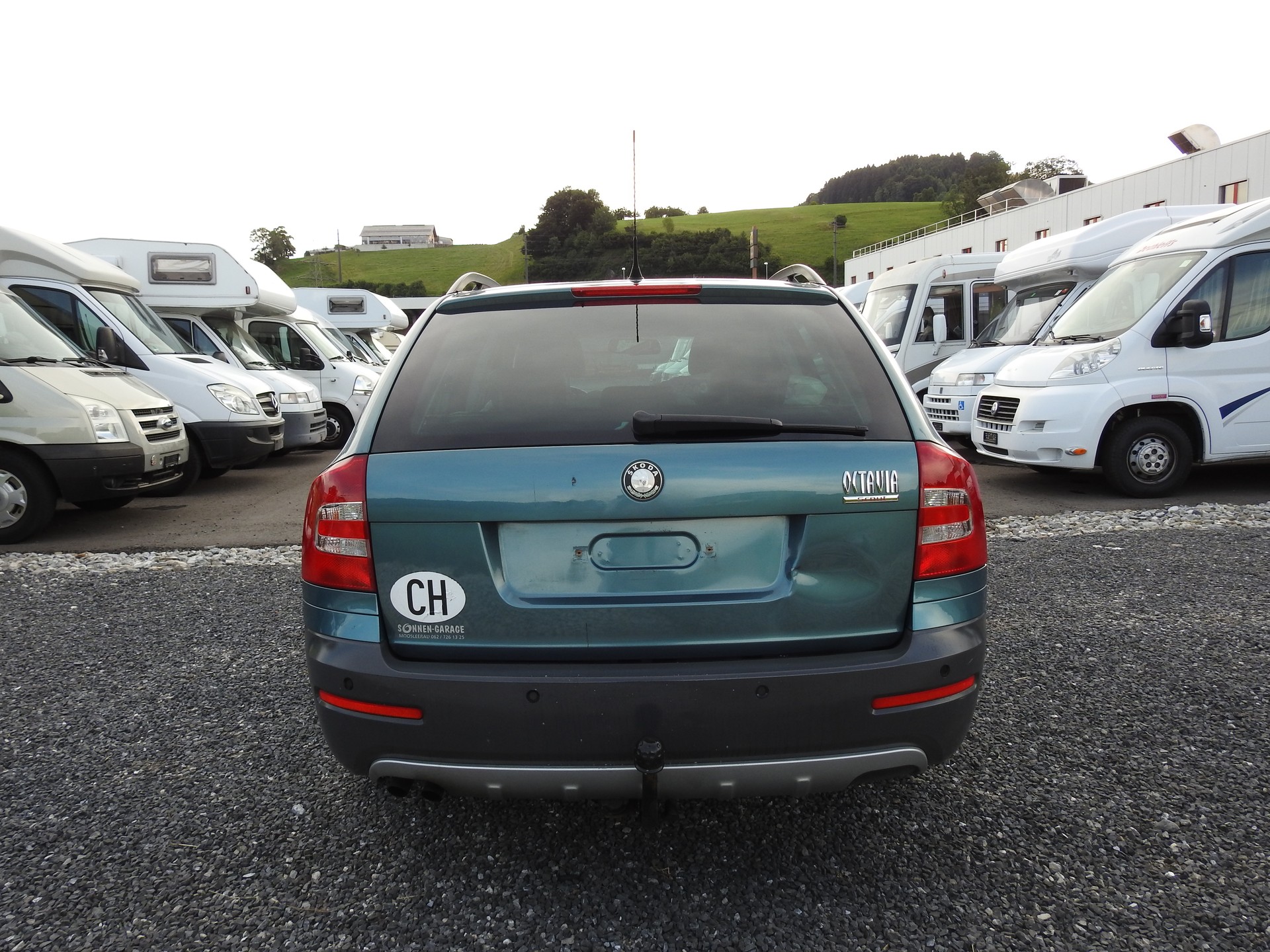 SKODA Octavia Scout 2.0 TDI 4x4-image-4
