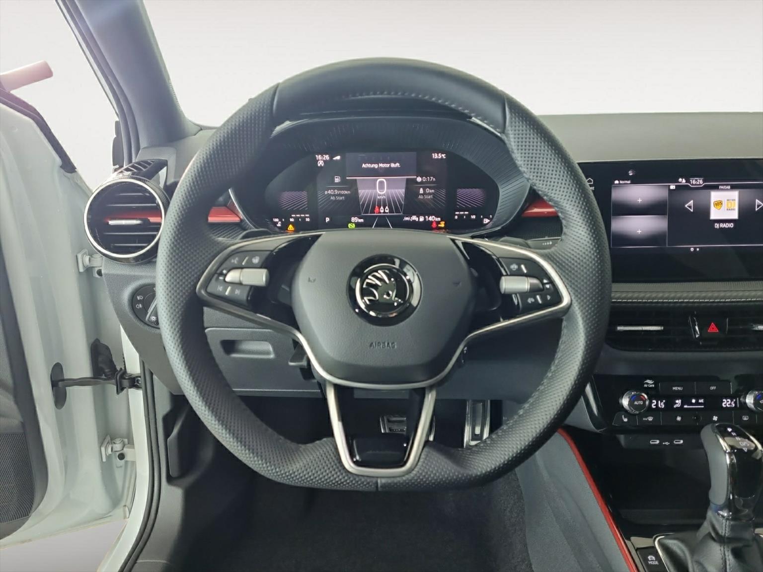 SKODA Fabia Monte Carlo 1.0 TSI DSG Pano-image-6