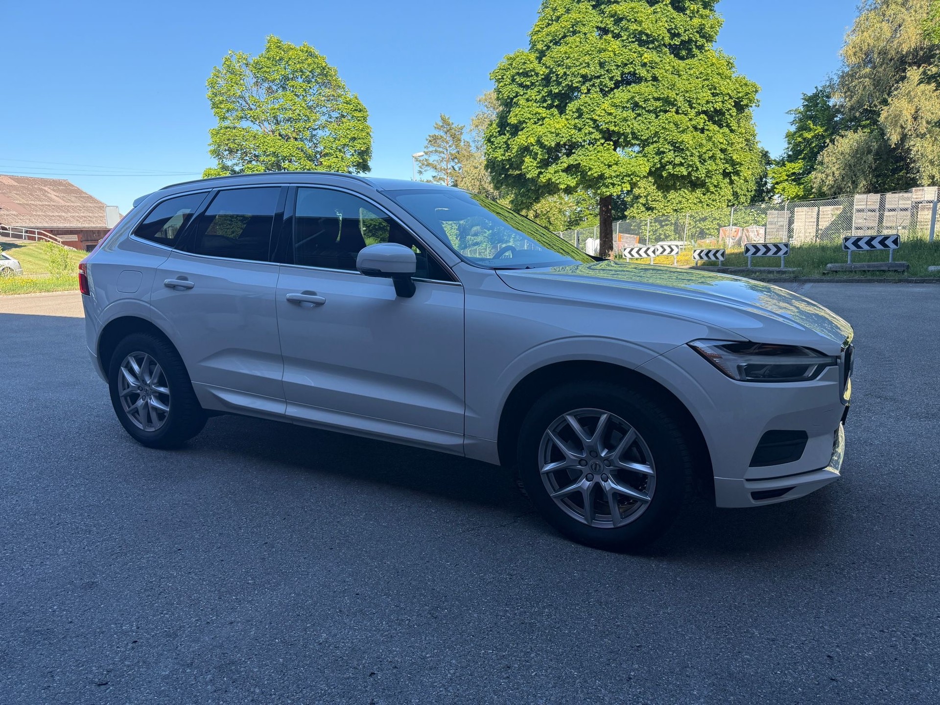 VOLVO XC60 D4 AWD Momentum Geartronic-image-8