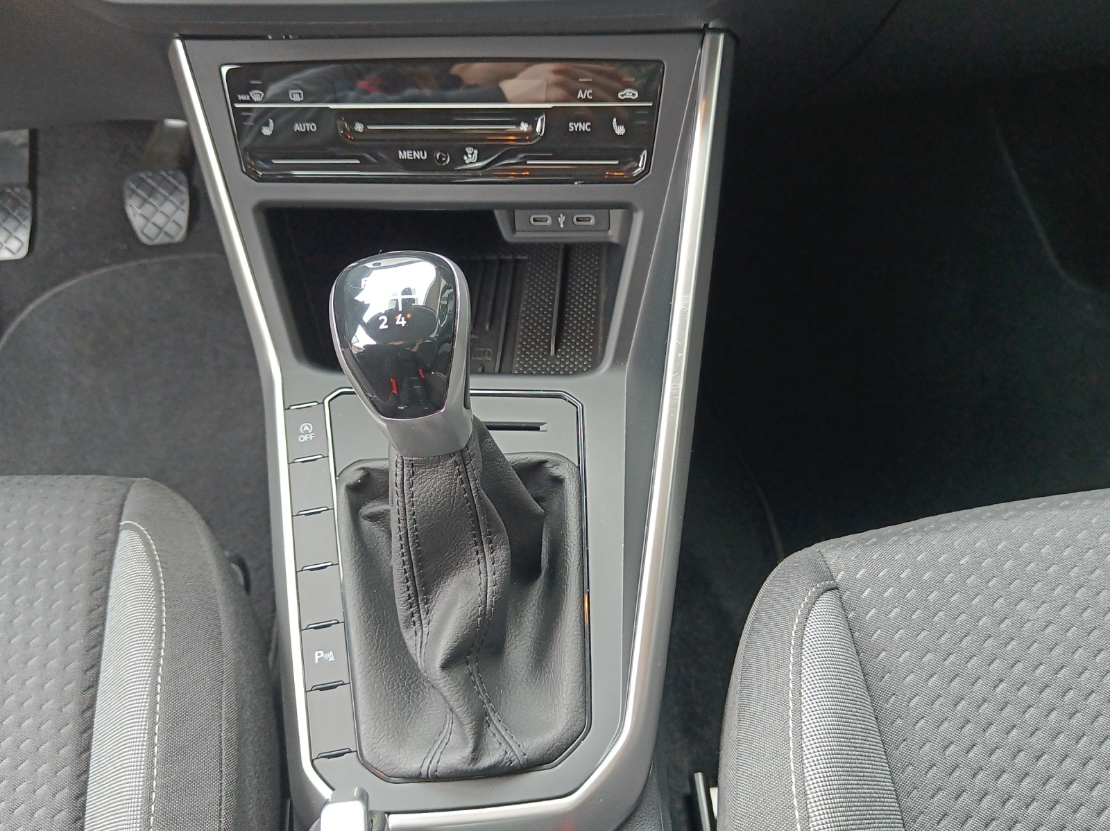 VW Polo 1.0 MPI Life *5J Garantie*Climatronic*Sitzheizung*Einparkhilfe*-image-12