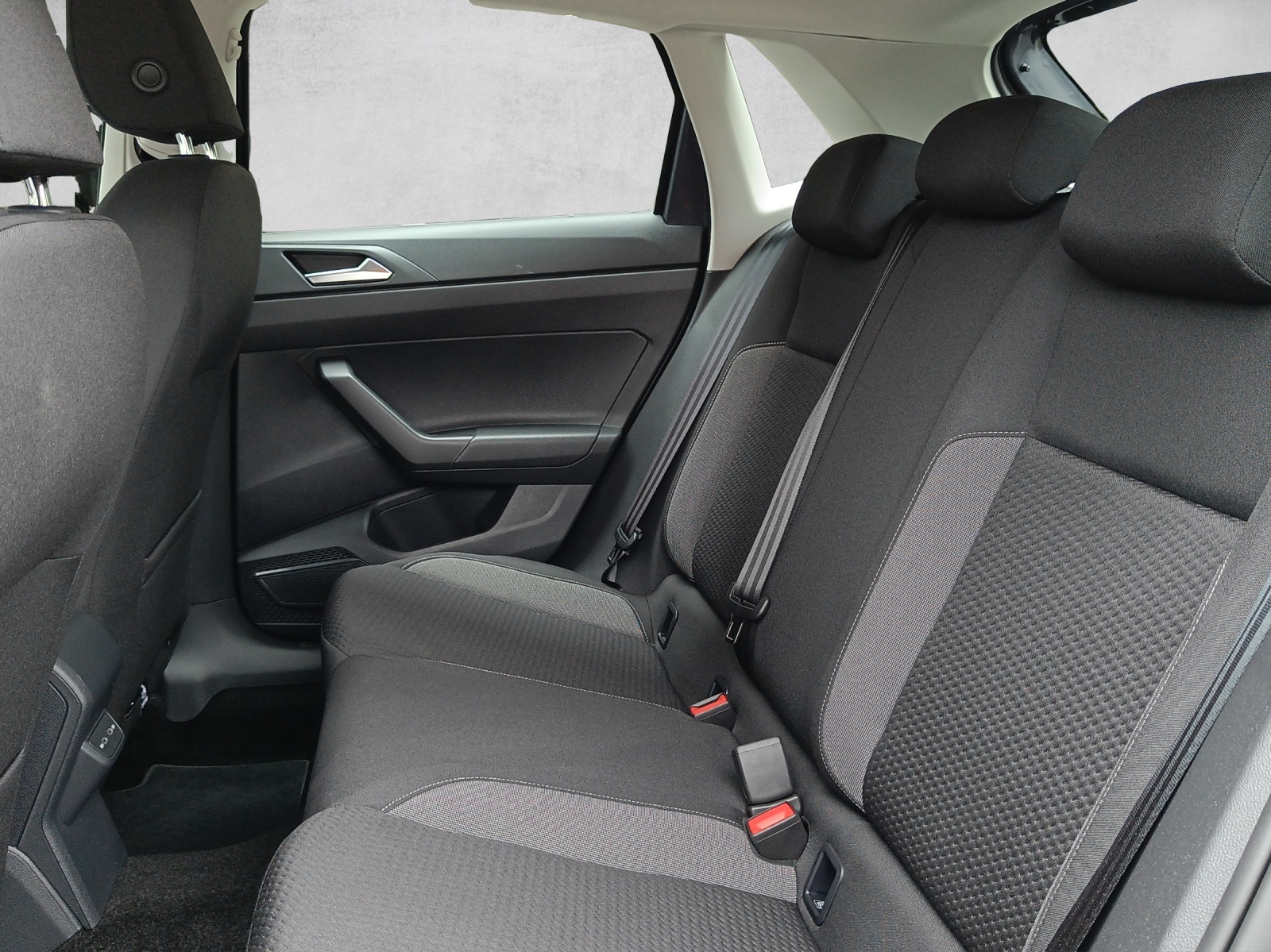 VW Polo 1.0 MPI Life *5J Garantie*Climatronic*Sitzheizung*Einparkhilfe*-image-14