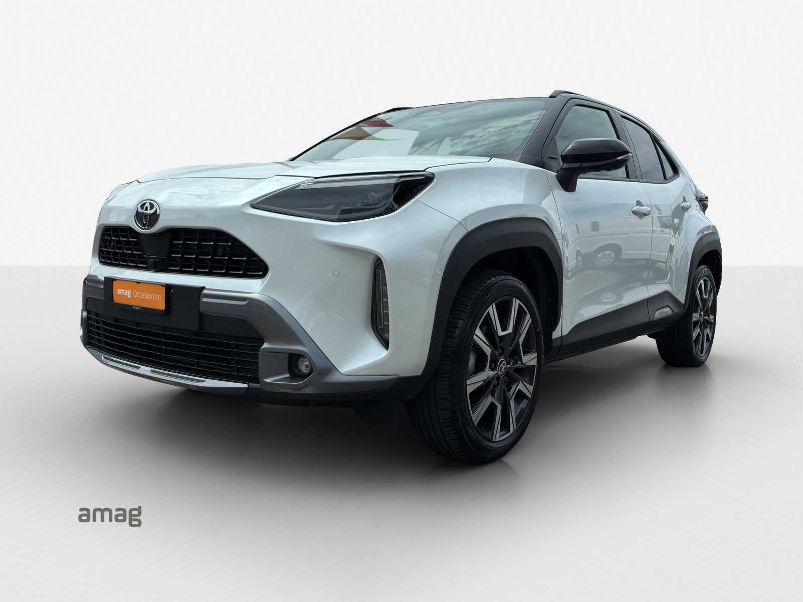 TOYOTA Yaris Cross 1.5 Premier Edition AWDi e-CVT