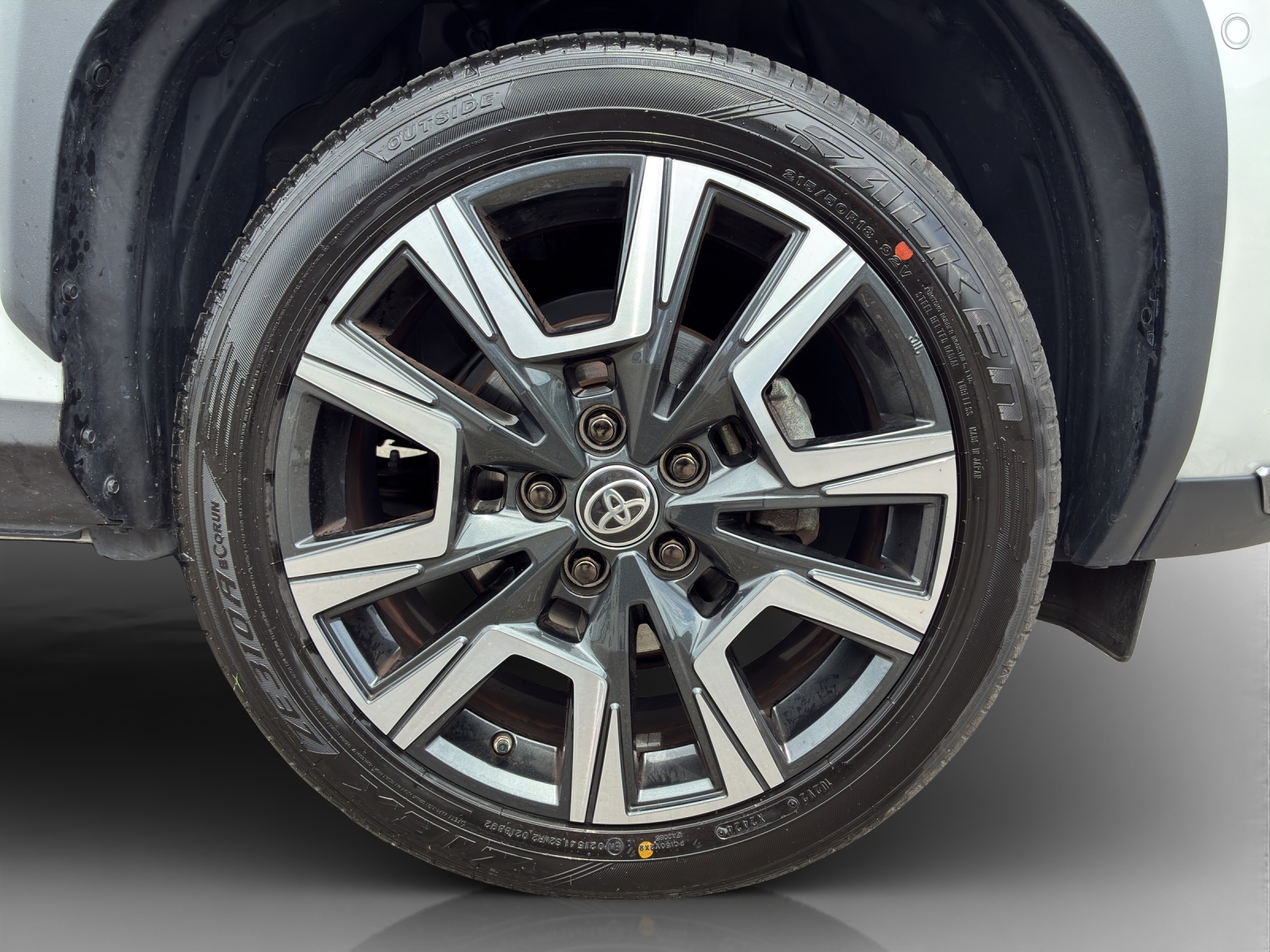 TOYOTA Yaris Cross 1.5 Premier Edition AWDi e-CVT-image-15