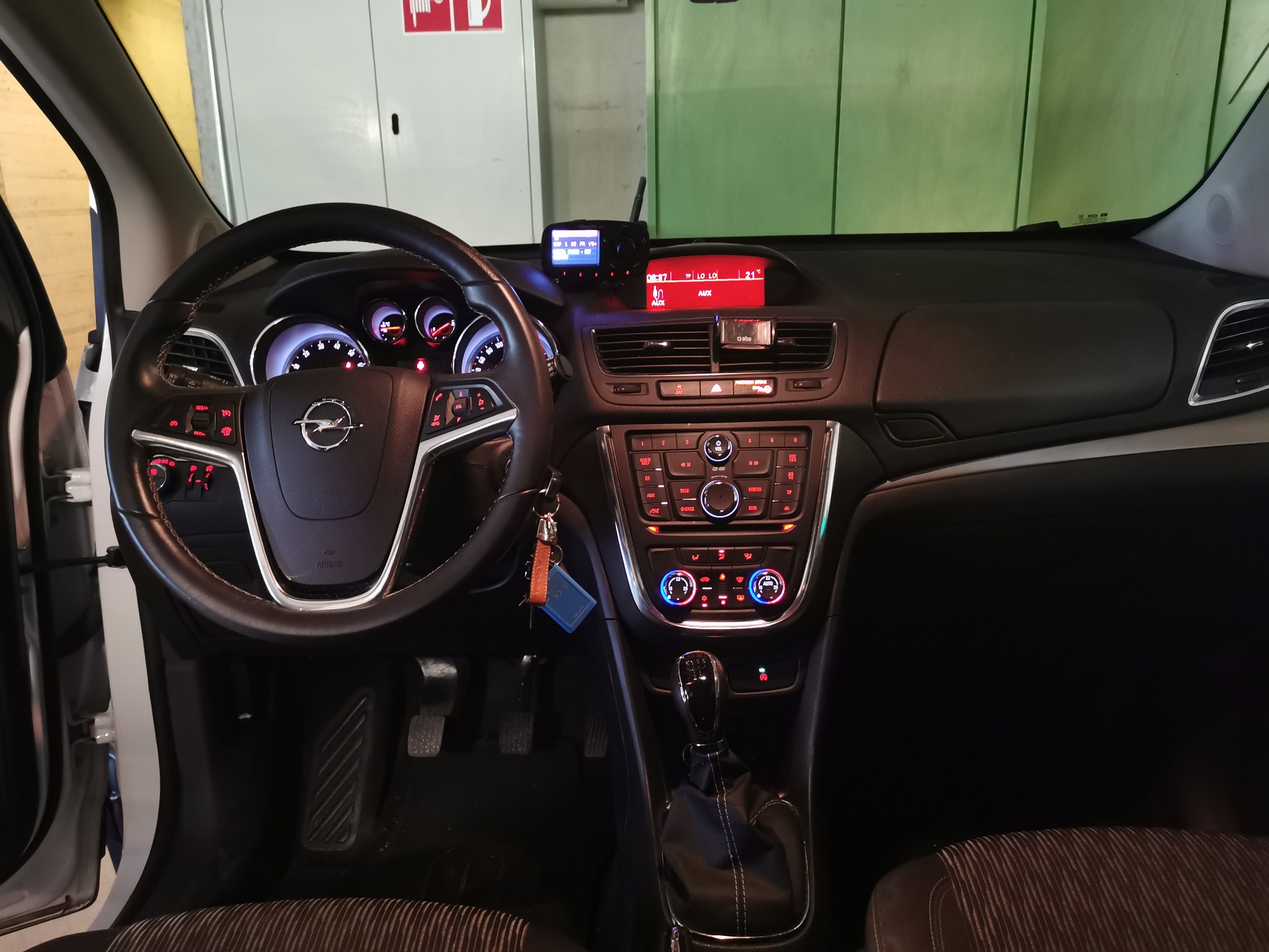 OPEL OPEL MOKKA 1.6 ecoTEC Enjoy S/S-image-5