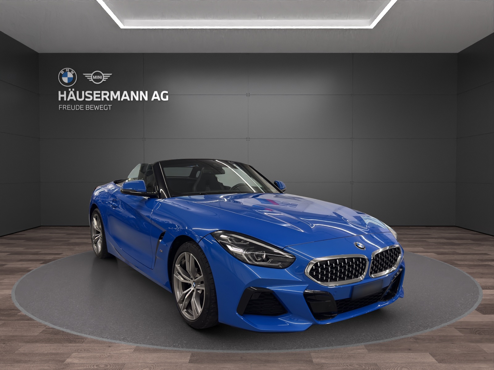 BMW Z4 20i sDrive M Sport-showroom-element-2