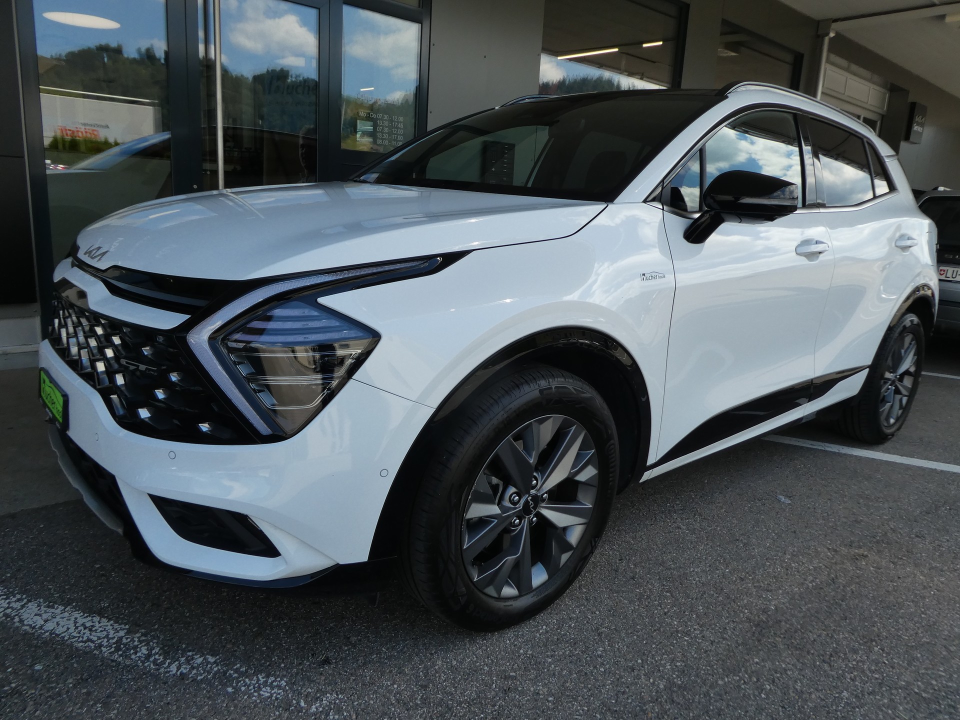 KIA Sportage 1.6T-GDi HEV GT-Line 4x4 A-image-6