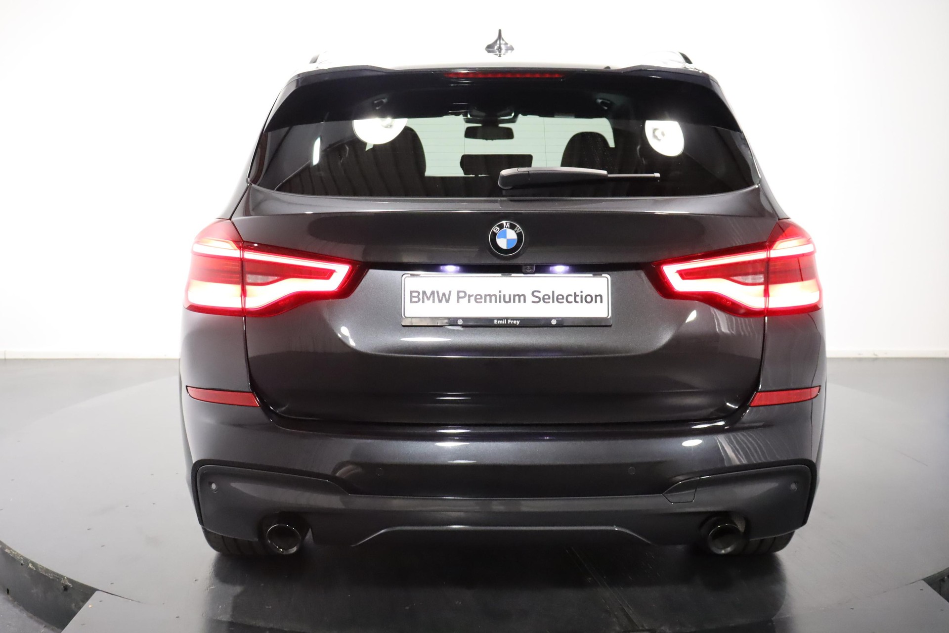 BMW X3 30e xDrive SAG-showroom-element-3