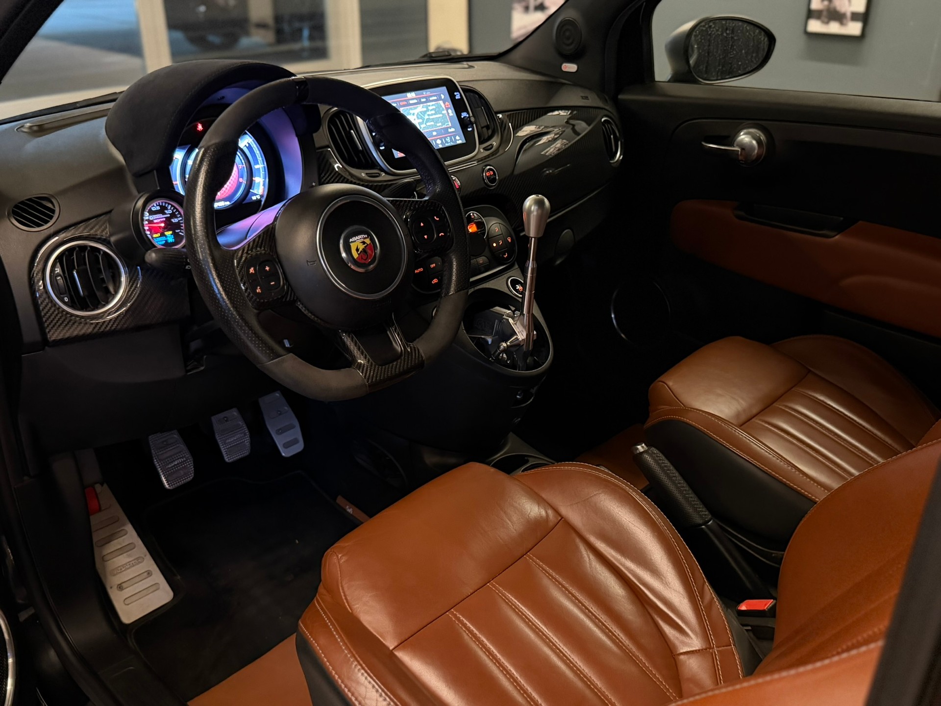 FIAT 595C 1.4 16V Turbo Abarth Competizione-image-8