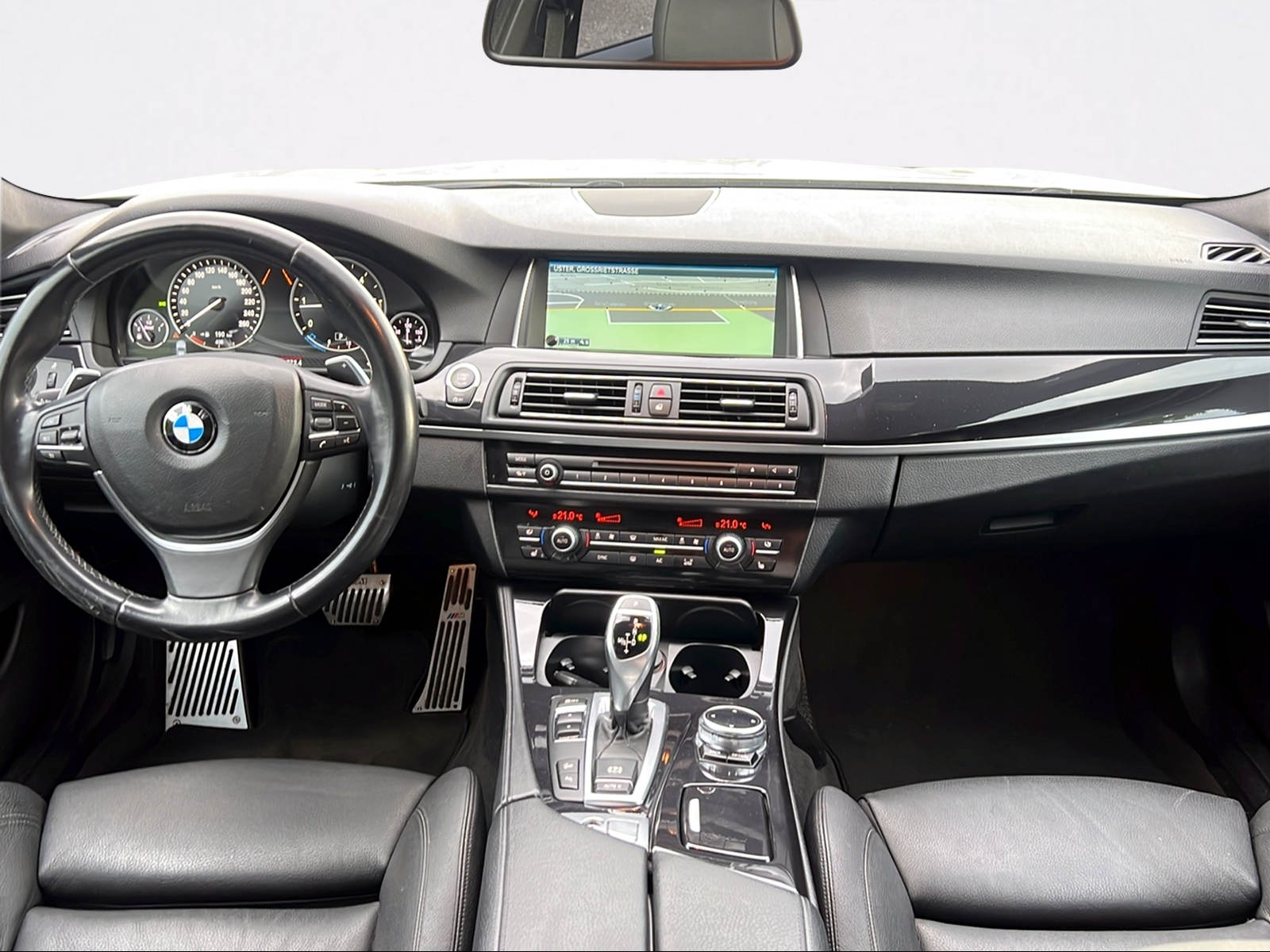 BMW 525d xDrive Steptronic-image-7