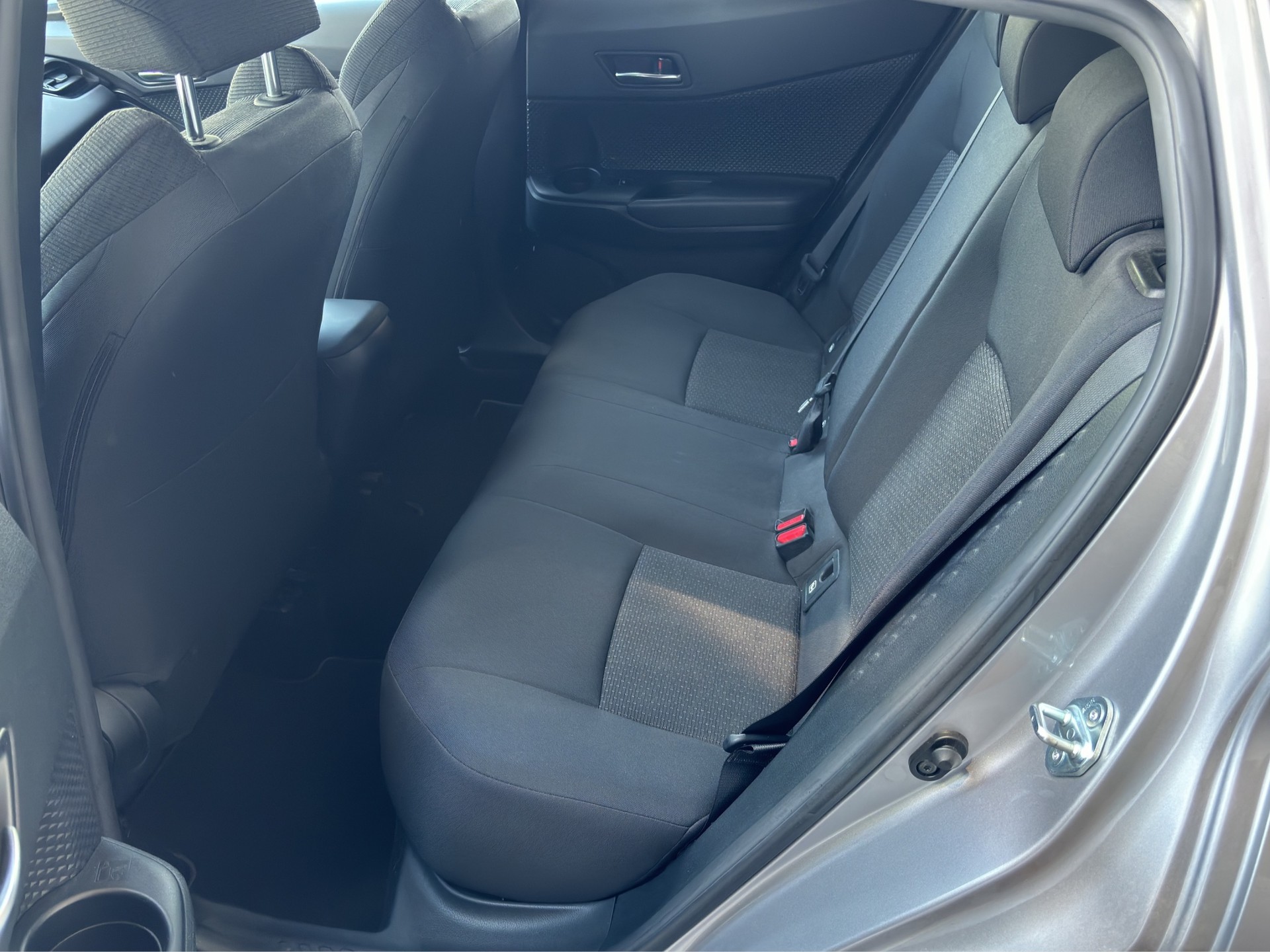 TOYOTA C-HR 1.2 Turbo Comfort-image-12