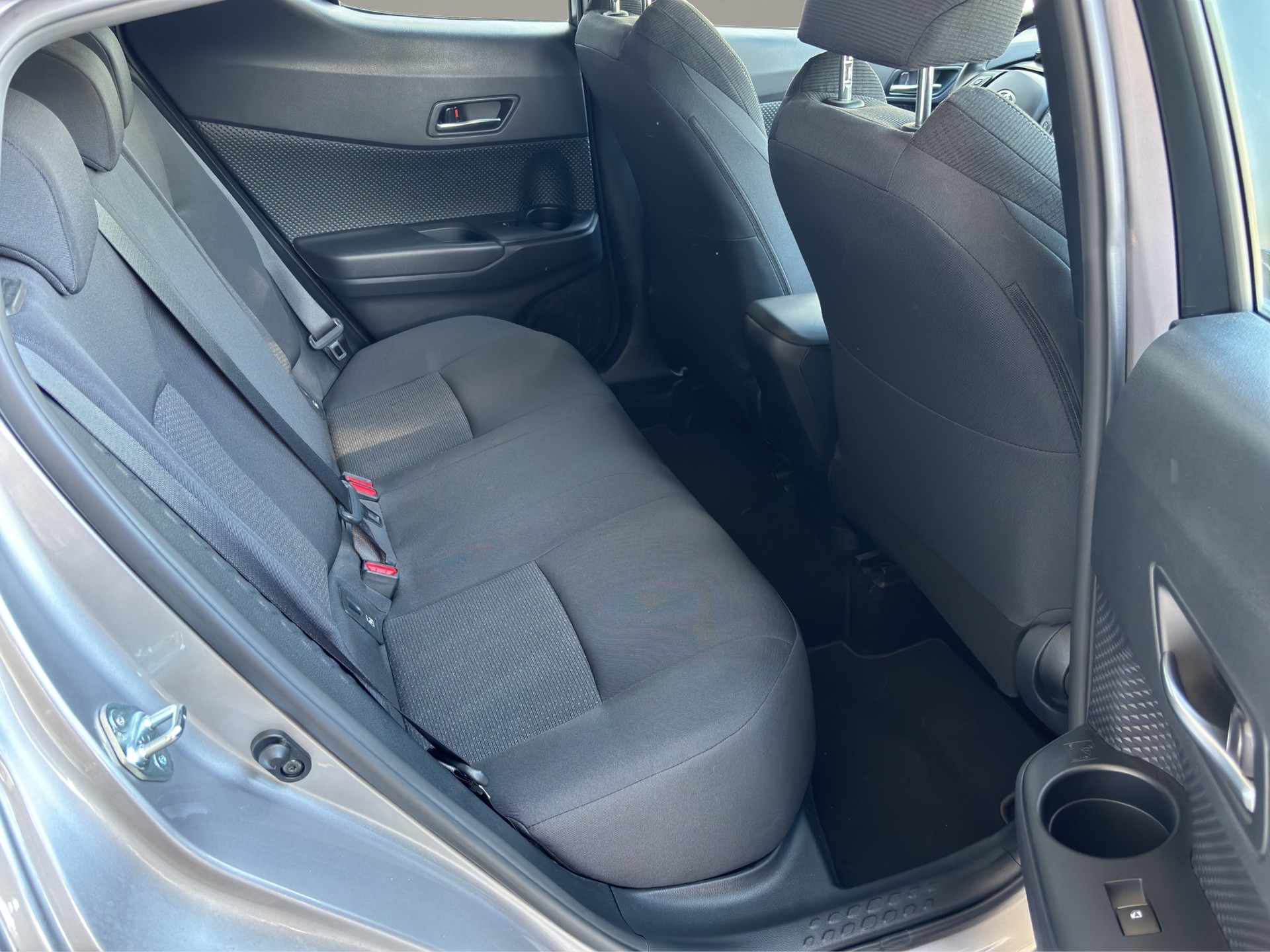 TOYOTA C-HR 1.2 Turbo Comfort-image-19