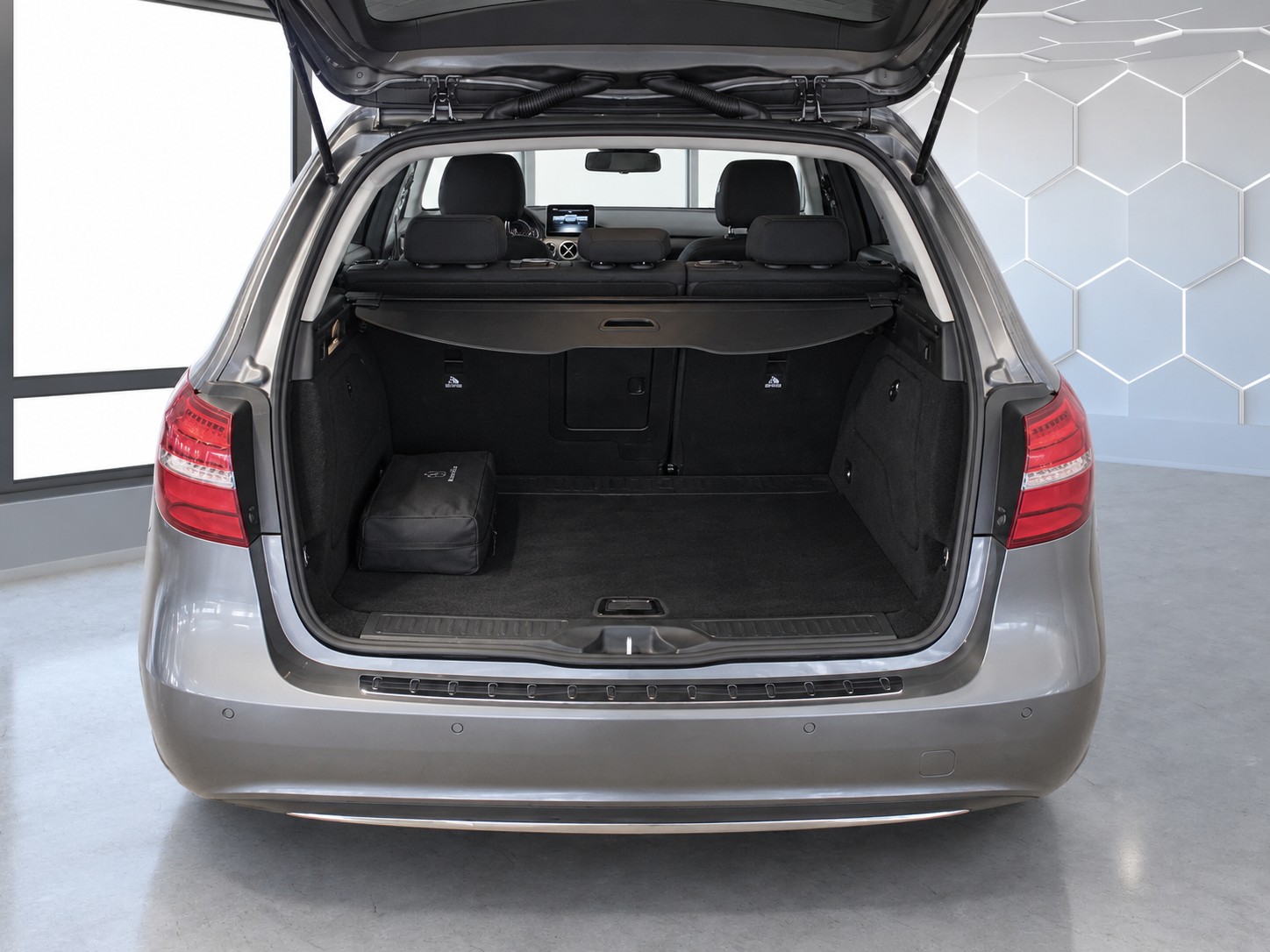 MERCEDES-BENZ Electric Drive-image-5