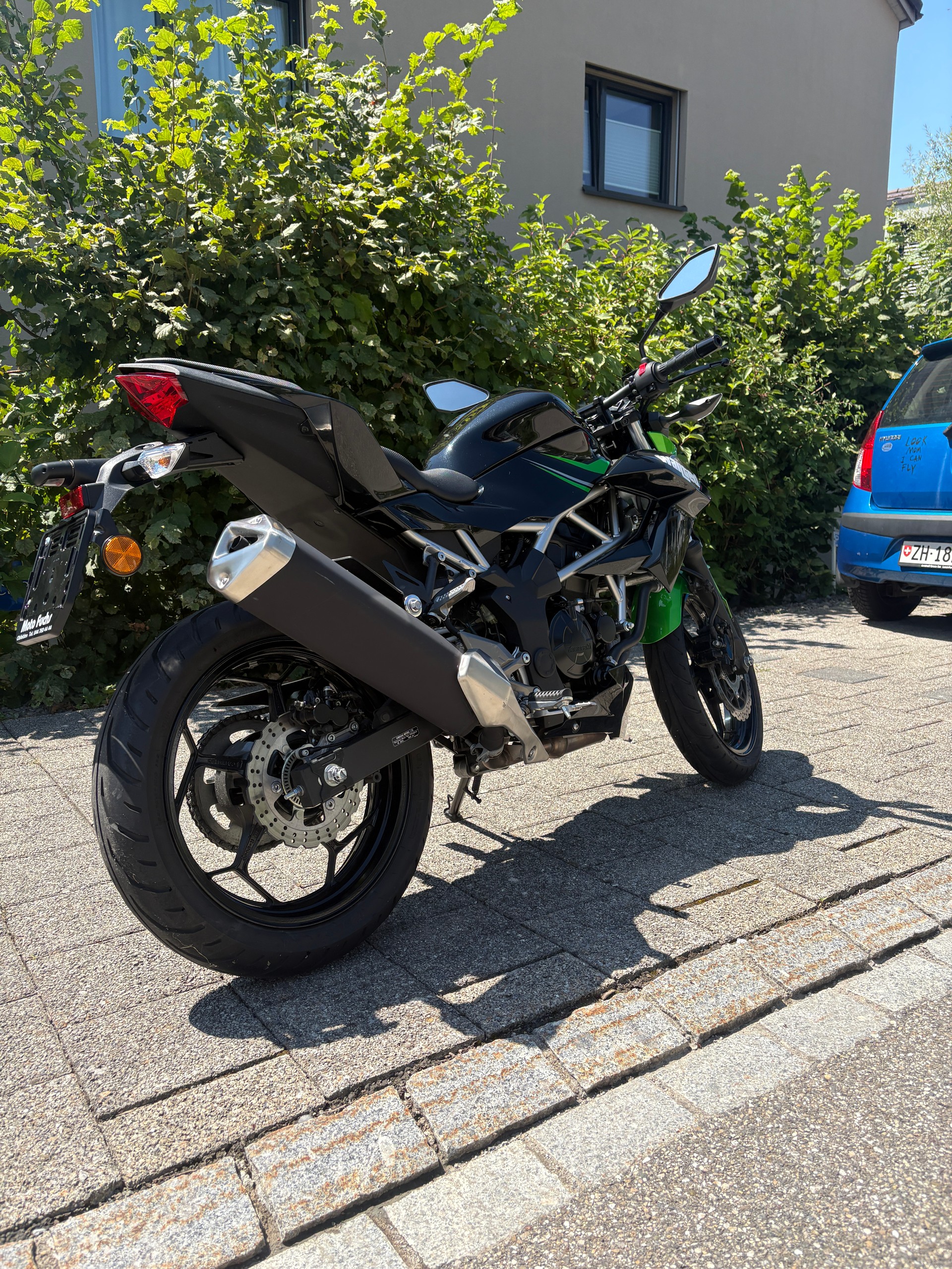 KAWASAKI Z 125-image-3