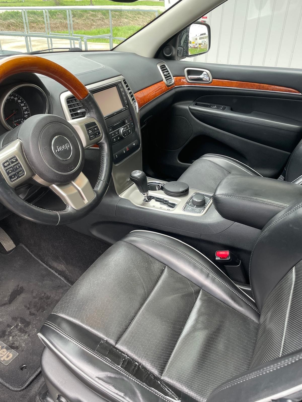 JEEP Grand Cherokee 3.6 V6 Overland Automatic-image-9