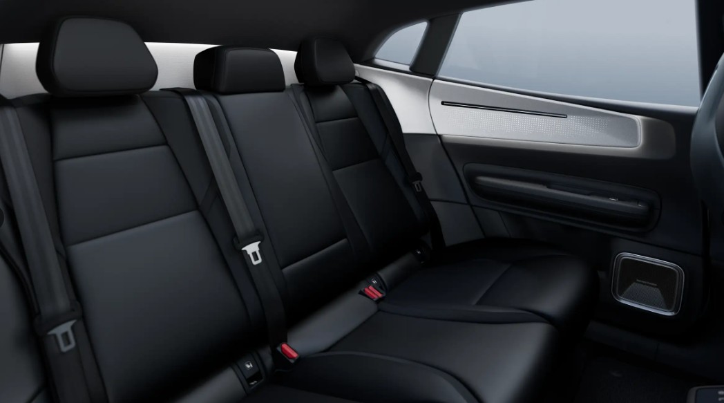 POLESTAR 4 Long Range Dual Motor Prime-image-10