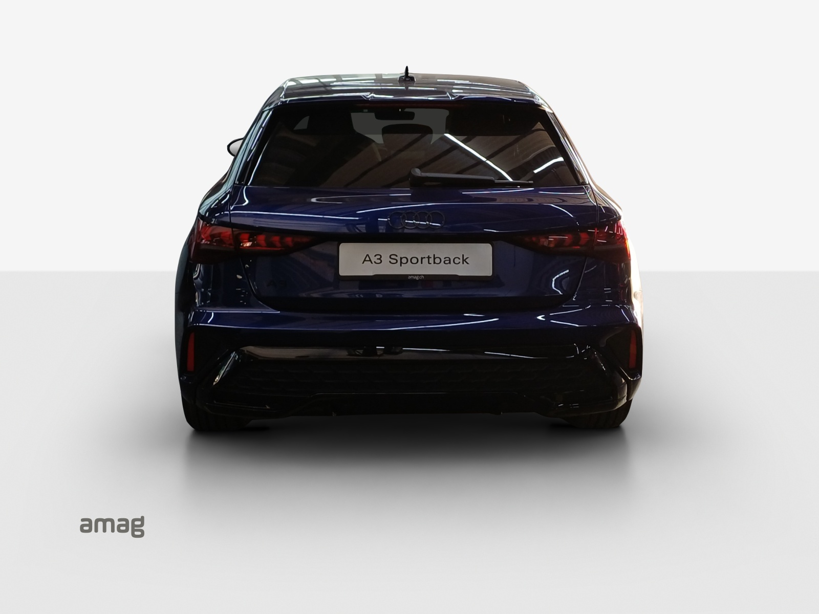 AUDI A3 Sportback TFSI e 200 kW S line Attraction S tronic-showroom-element-3