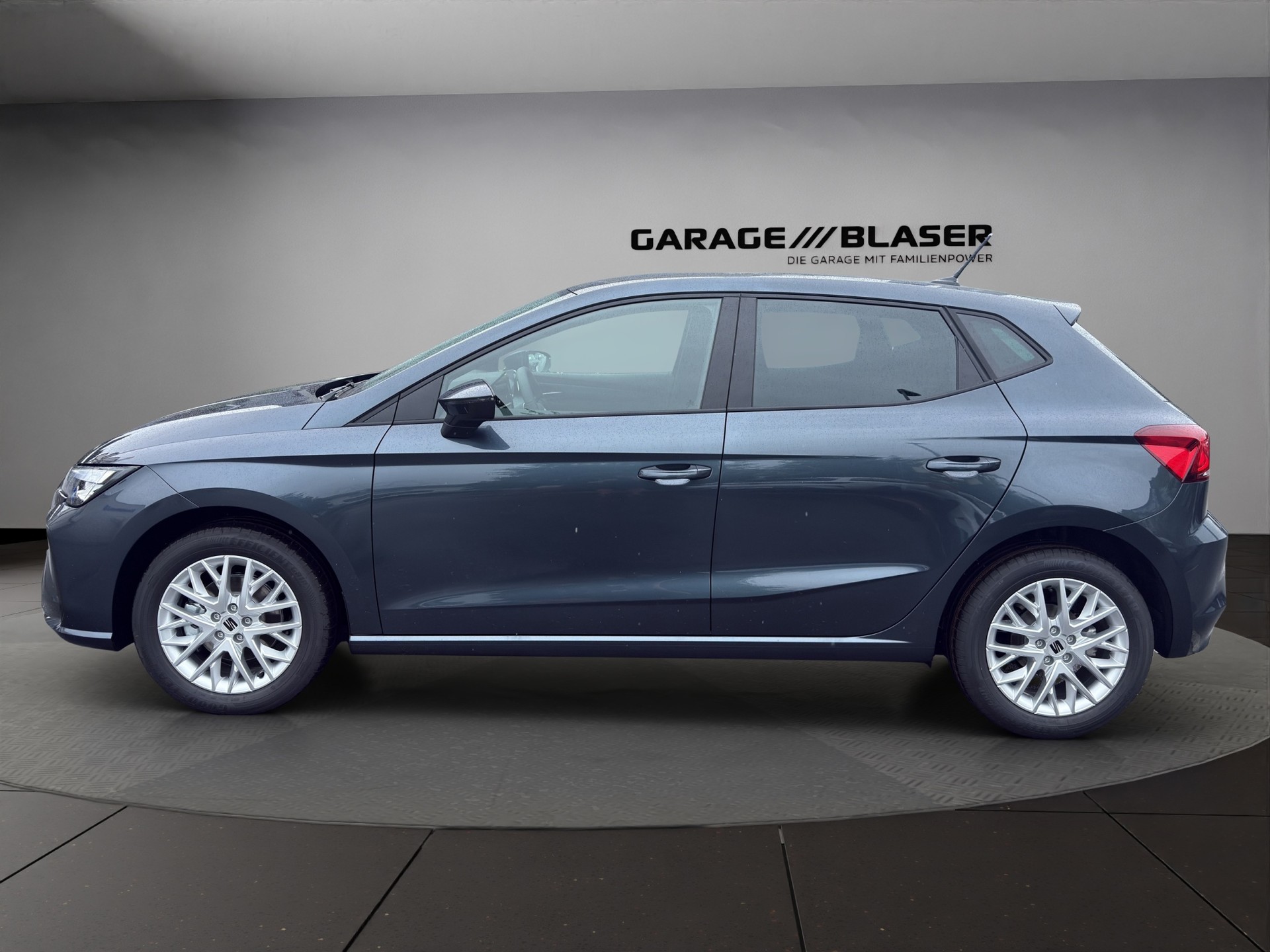 SEAT Ibiza 1.0 EcoTSI Style DSG-showroom-element-1