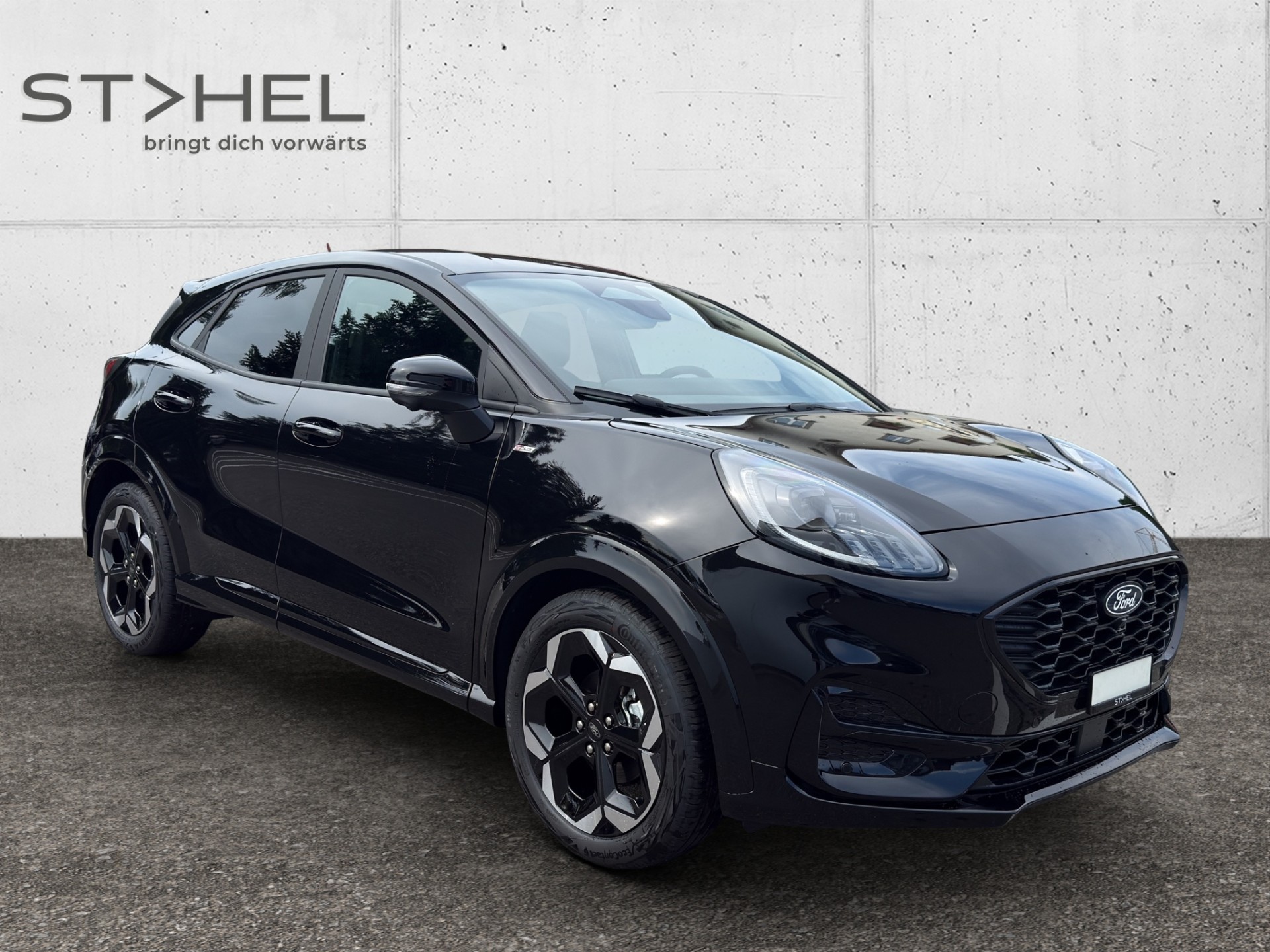FORD Puma 1.0 EcoB Hybrid 155 ST-Line X (Black&White Ed.)-showroom-element-2