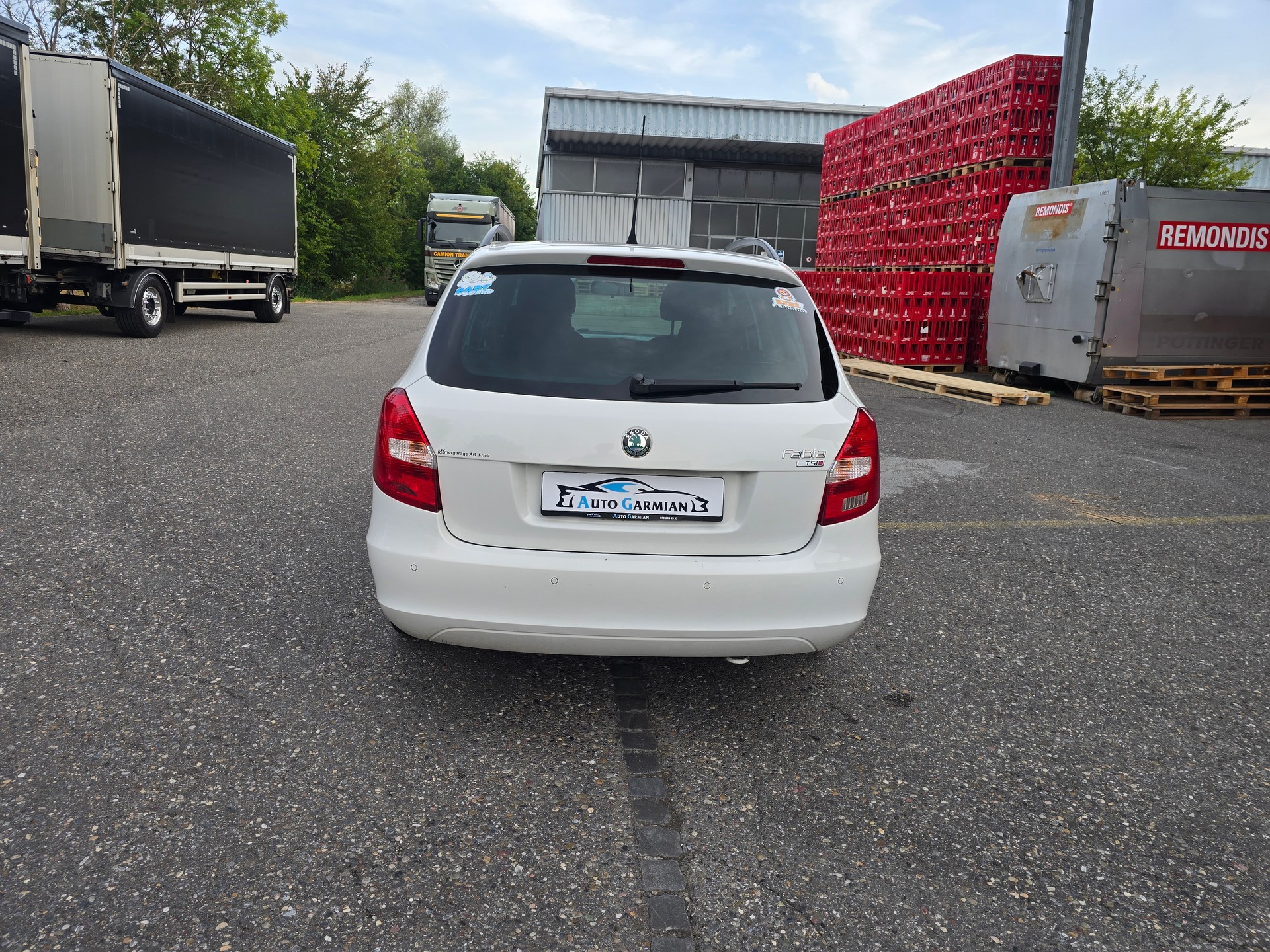 SKODA Fabia 1.2 TSI Classic DSG-showroom-element-3