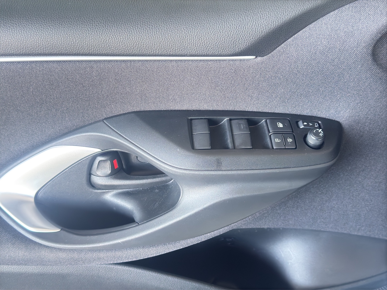 MAZDA 2 1.5 Hybrid 115 PS Exclusive-Line-image-15