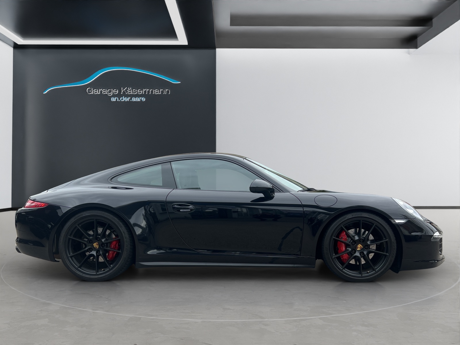 PORSCHE 911 Carrera 4 GTS PDK-showroom-element-3