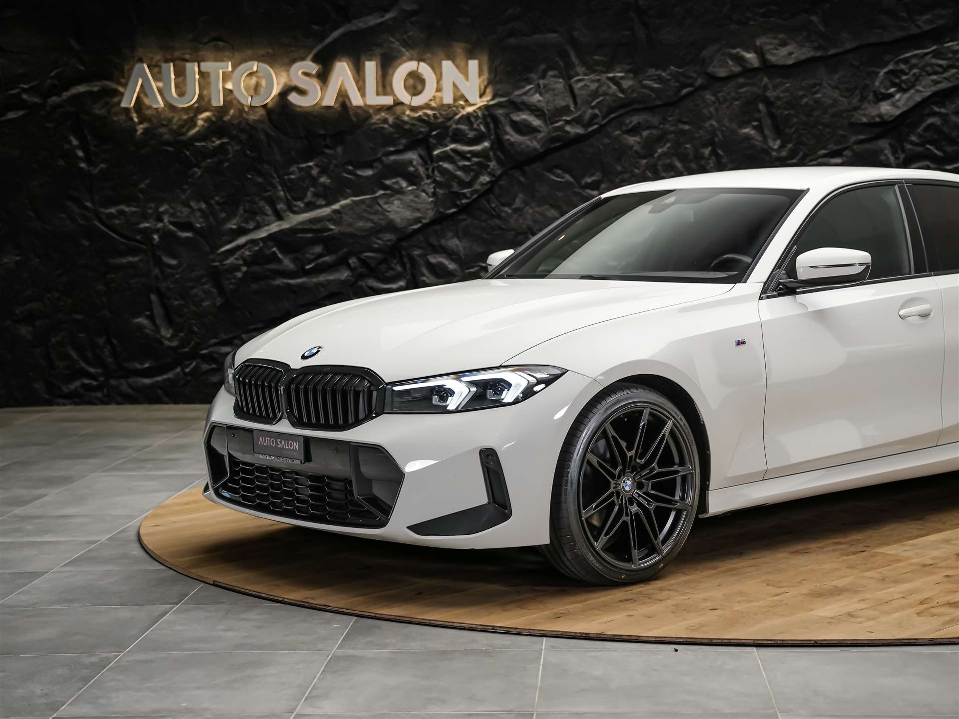BMW 320i Steptronic M Sport Pro *20" Felgen*Akustik*Ambientebeleuchtung*-image-15