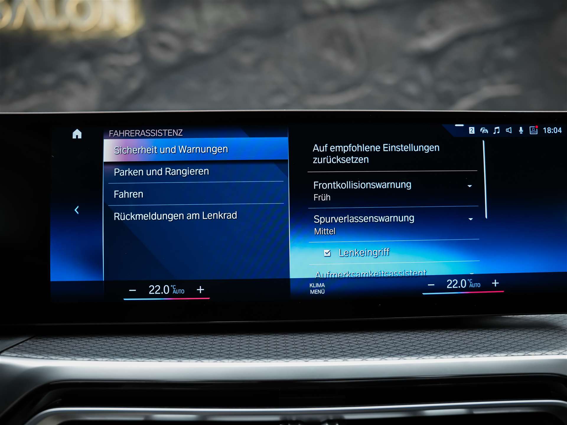 BMW 320i Steptronic M Sport Pro *20" Felgen*Akustik*Ambientebeleuchtung*-image-31