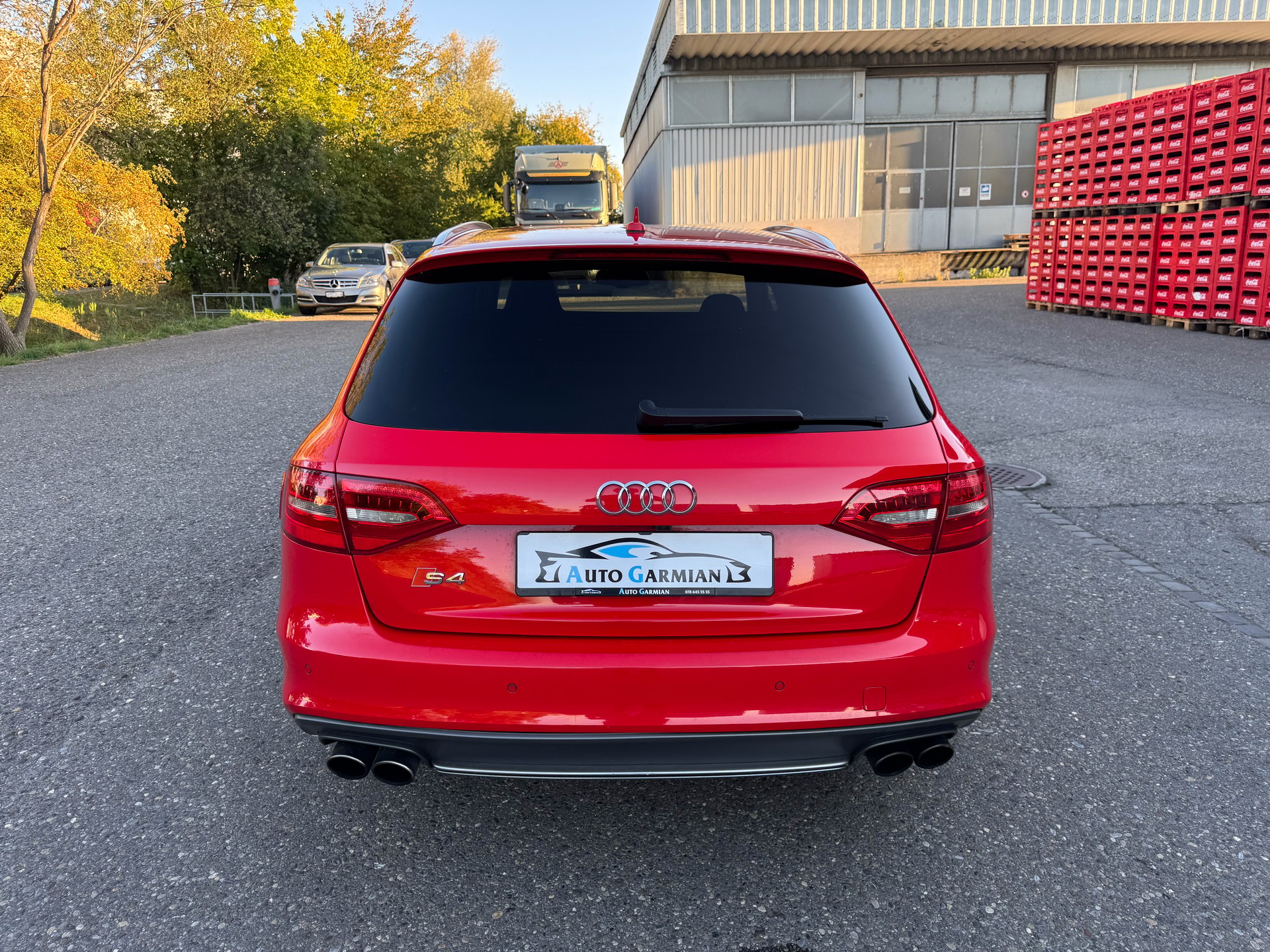 AUDI S4 Avant 3.0 TFSI quattro S-tronic-showroom-element-3