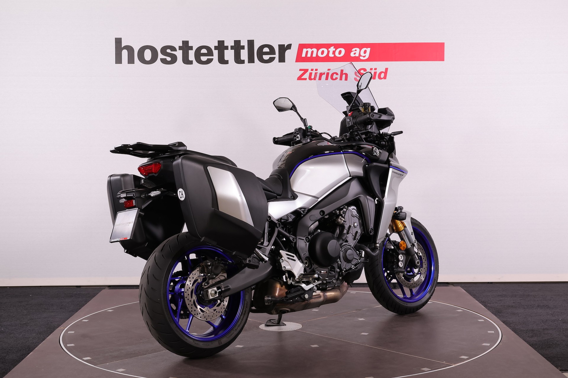YAMAHA Tracer 9 GT+-showroom-element-1