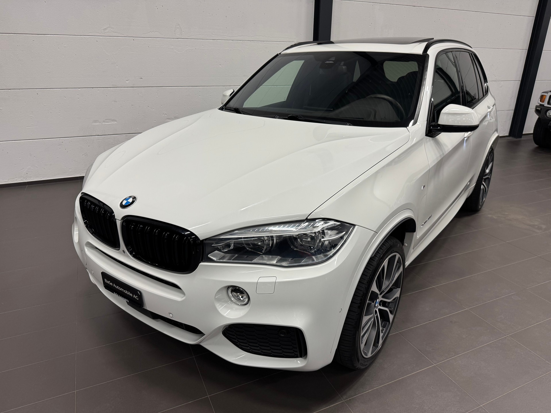 BMW X5 xDrive 40d Steptronic M Paket-image-4