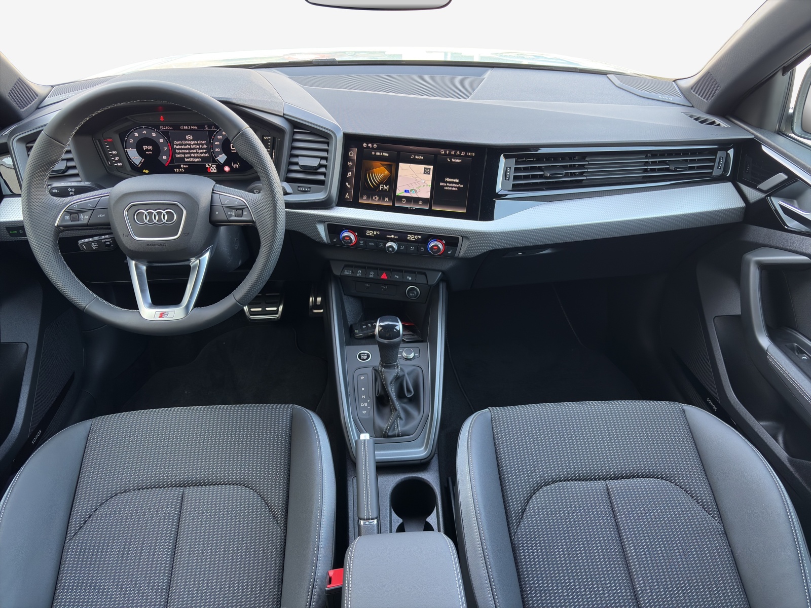 AUDI A1 Sportback 30 TFSI S Line Attraction S-tronic-showroom-element-2