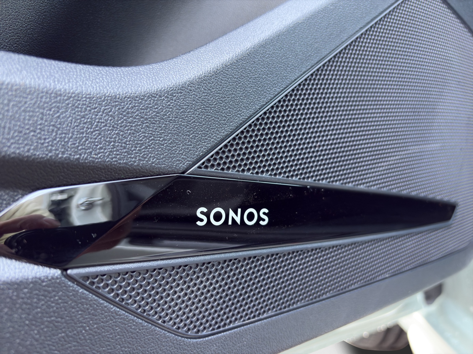AUDI A1 Sportback 30 TFSI S Line Attraction S-tronic-image-8