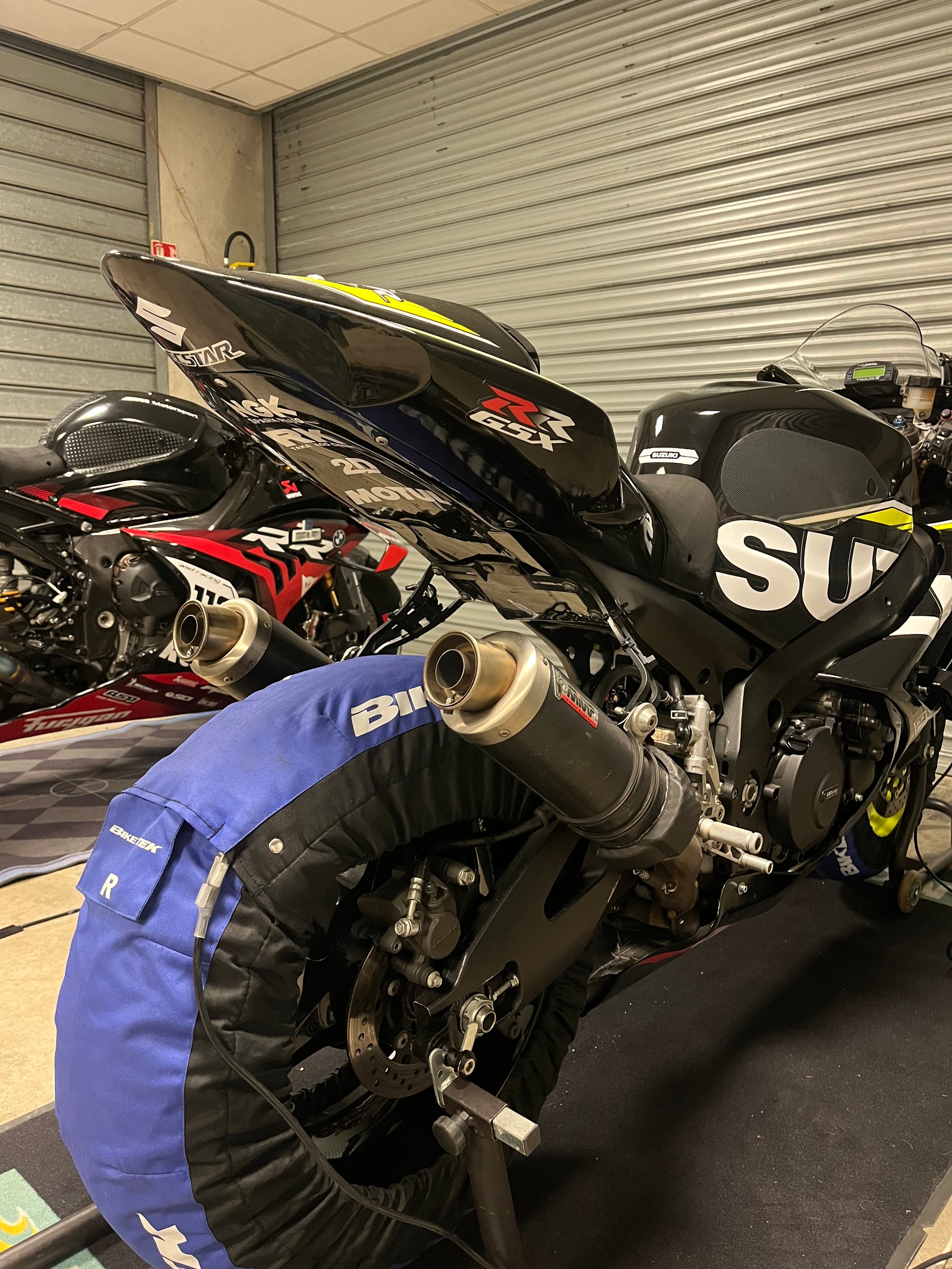 SUZUKI GSX-R 1000 K7-image-4