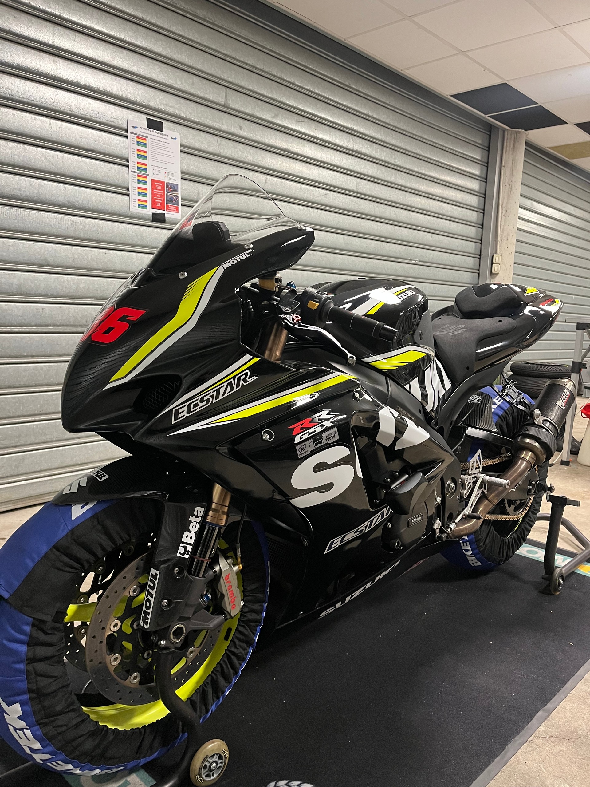 SUZUKI GSX-R 1000 K7-image-1
