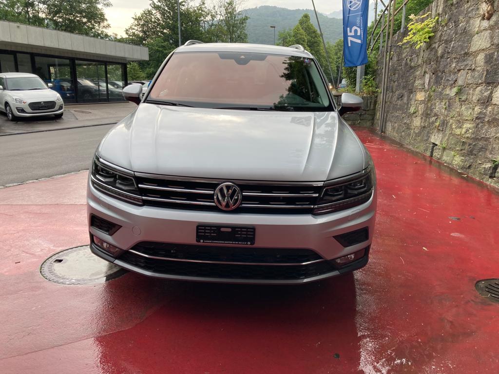 VW Tiguan 2.0TSI Highline 4Motion DSG-showroom-element-1